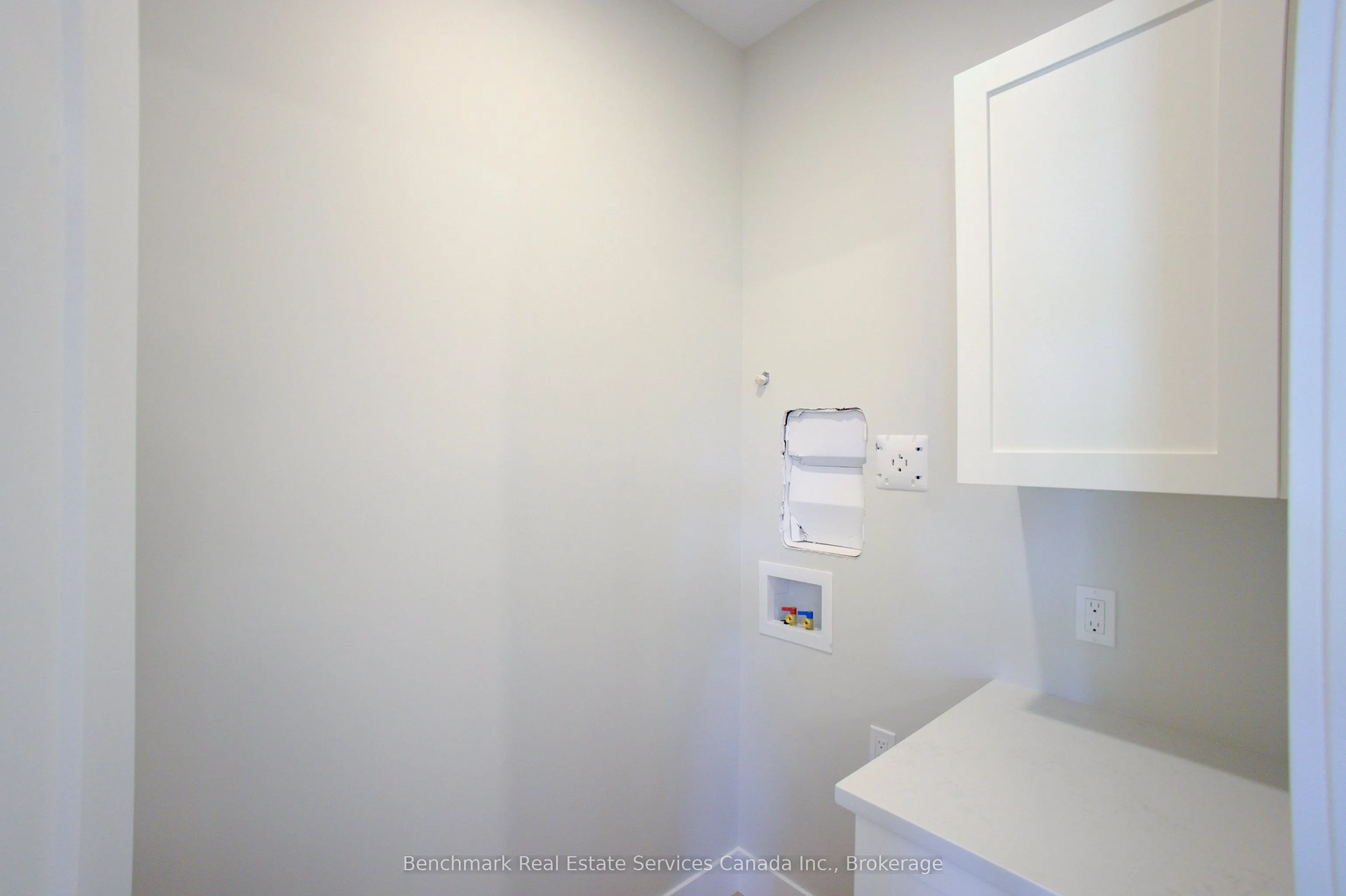1182 Queen Street #38