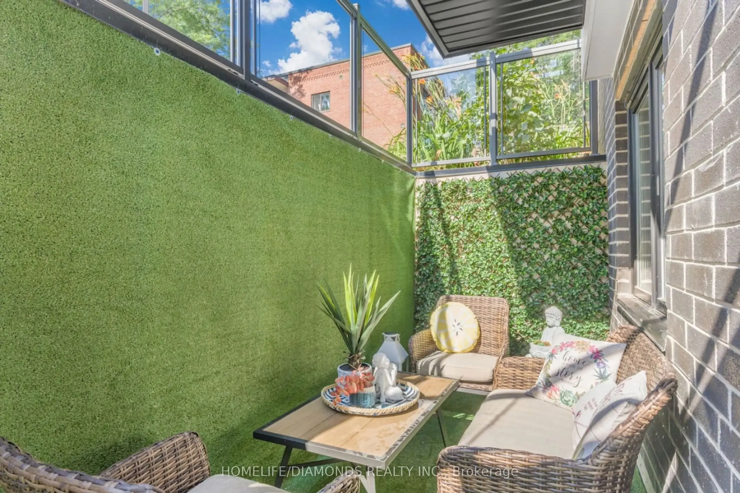 6065 MCLEOD Road, #101