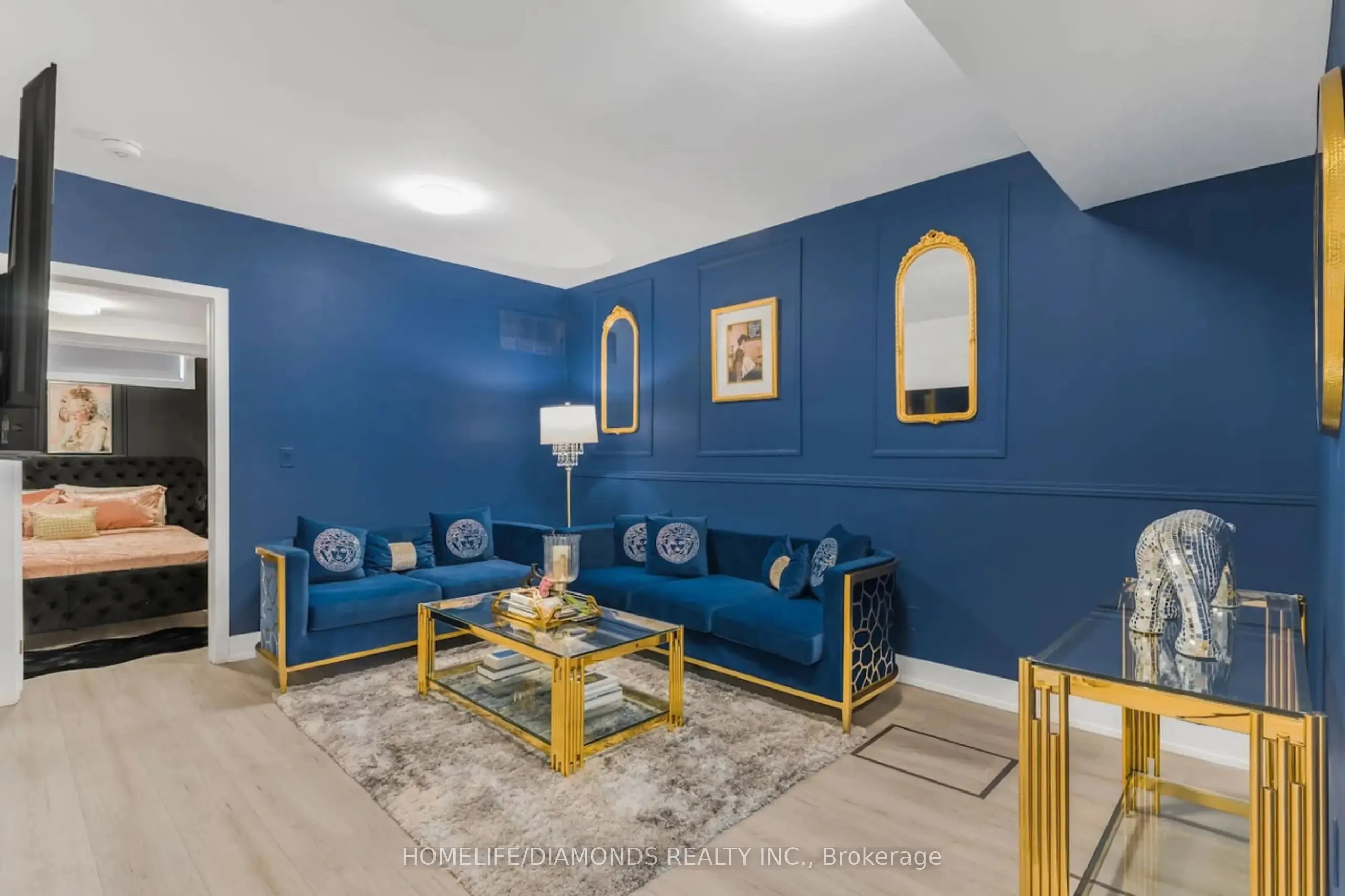 6065 MCLEOD Road, #101