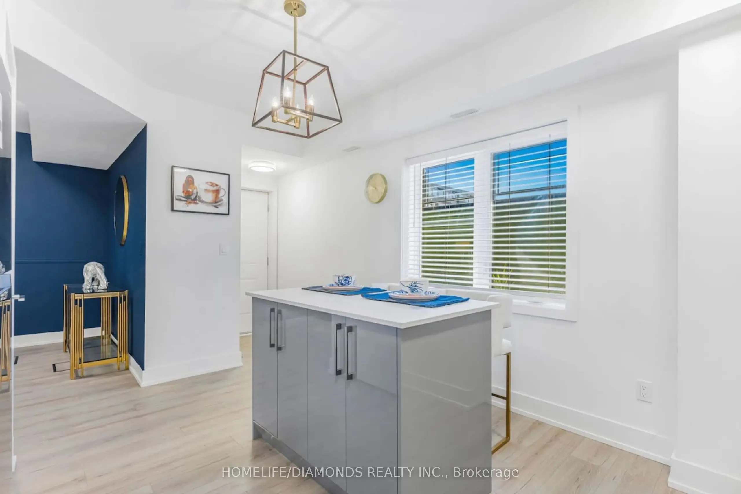 6065 MCLEOD Road, #101