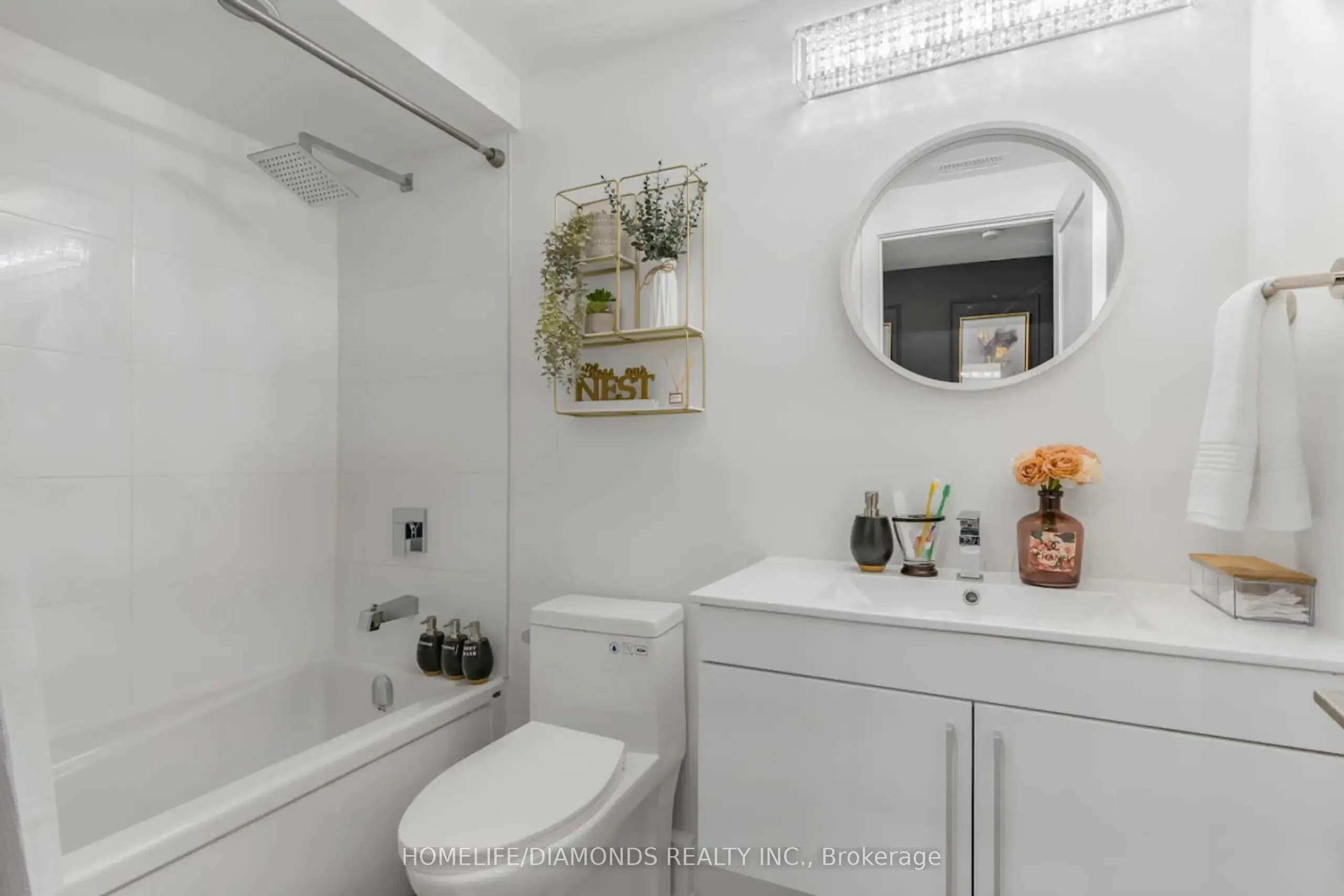 6065 MCLEOD Road, #101