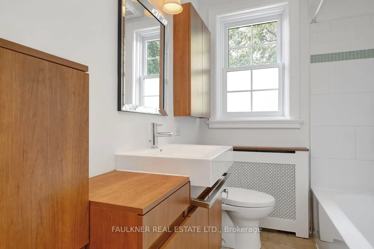 217 Glebe Avenue, #2