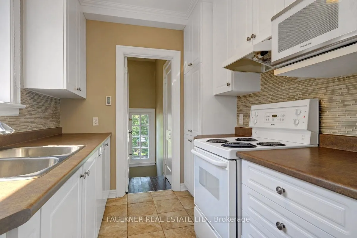 217 Glebe Avenue, #2