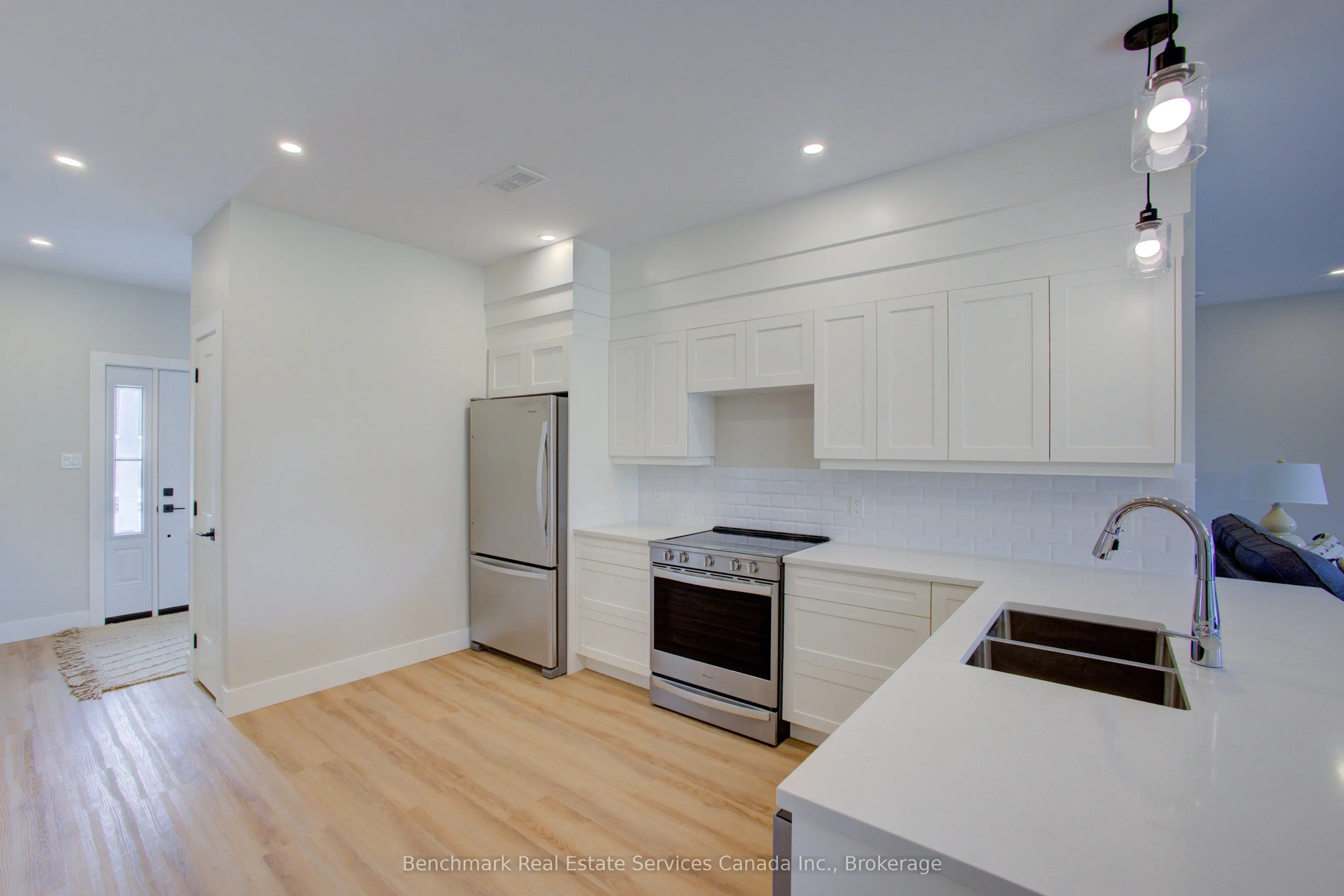 1182 Queen Street #52