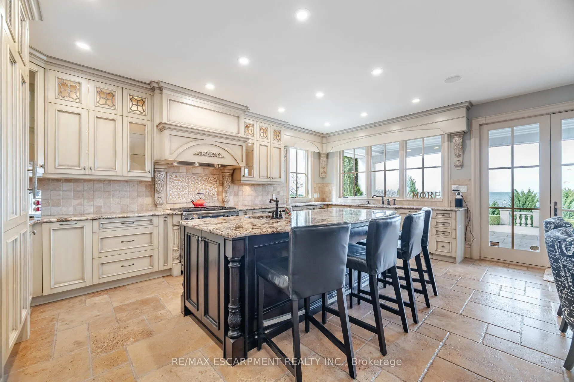 5545 Blezard Drive