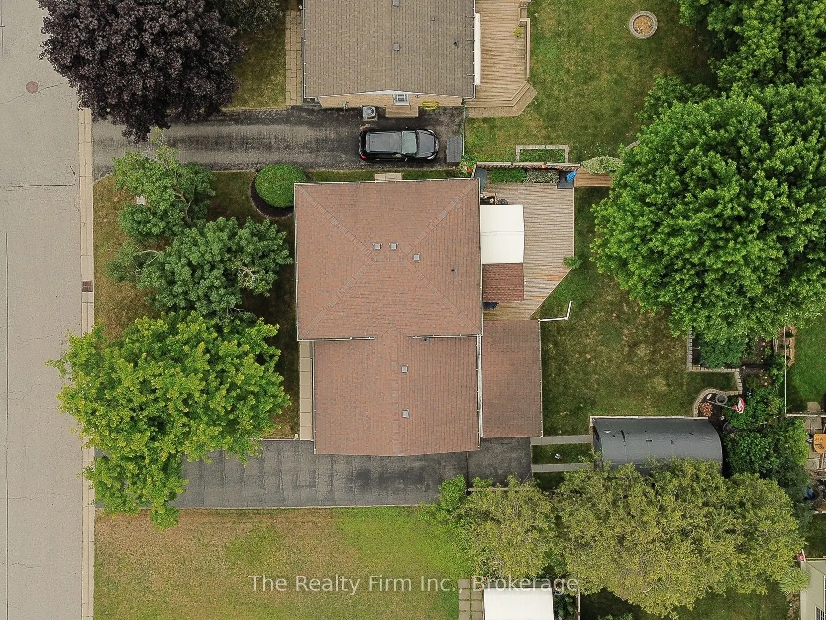 3 Greenwood Road