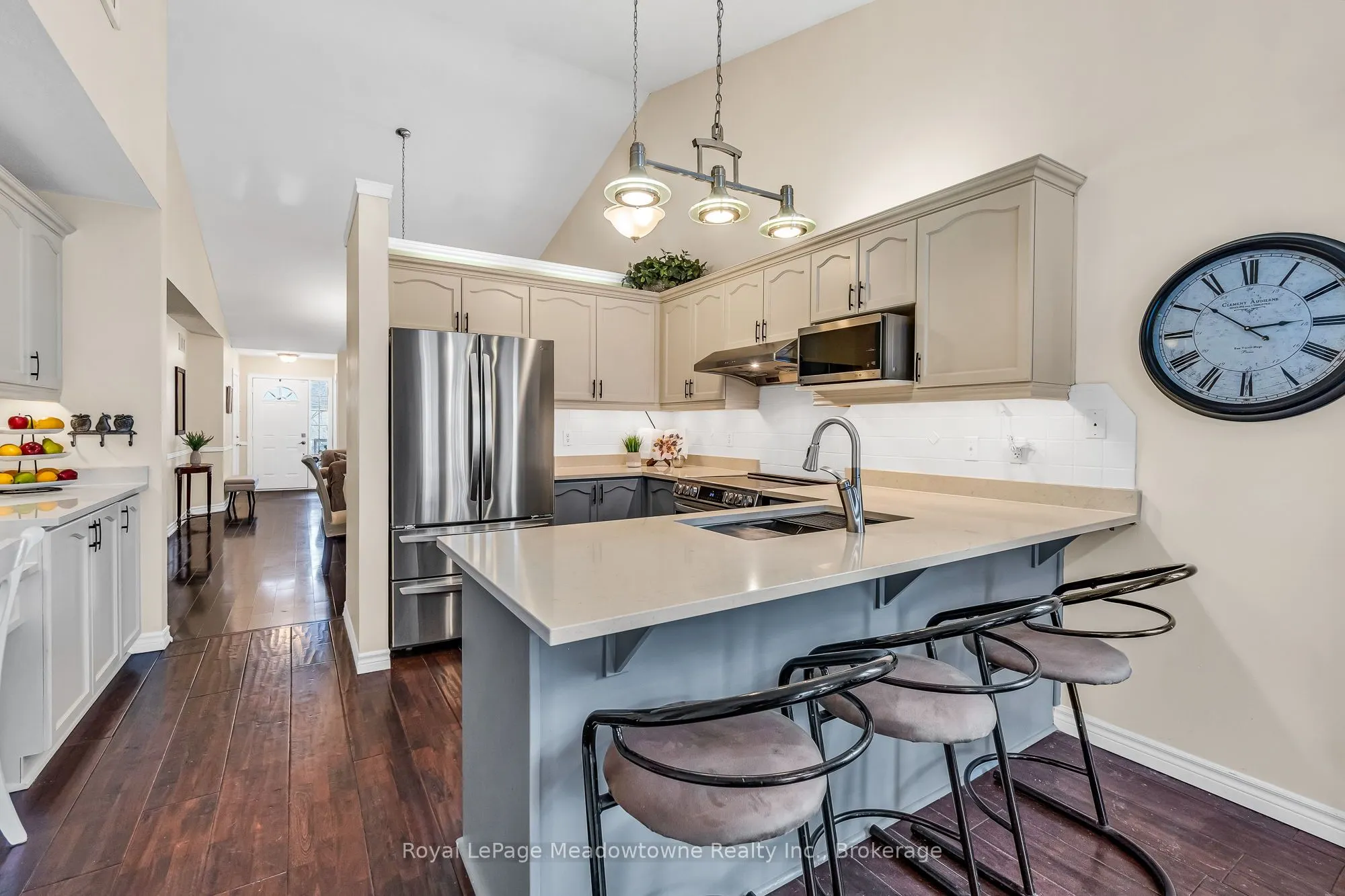 14 Atto Drive
