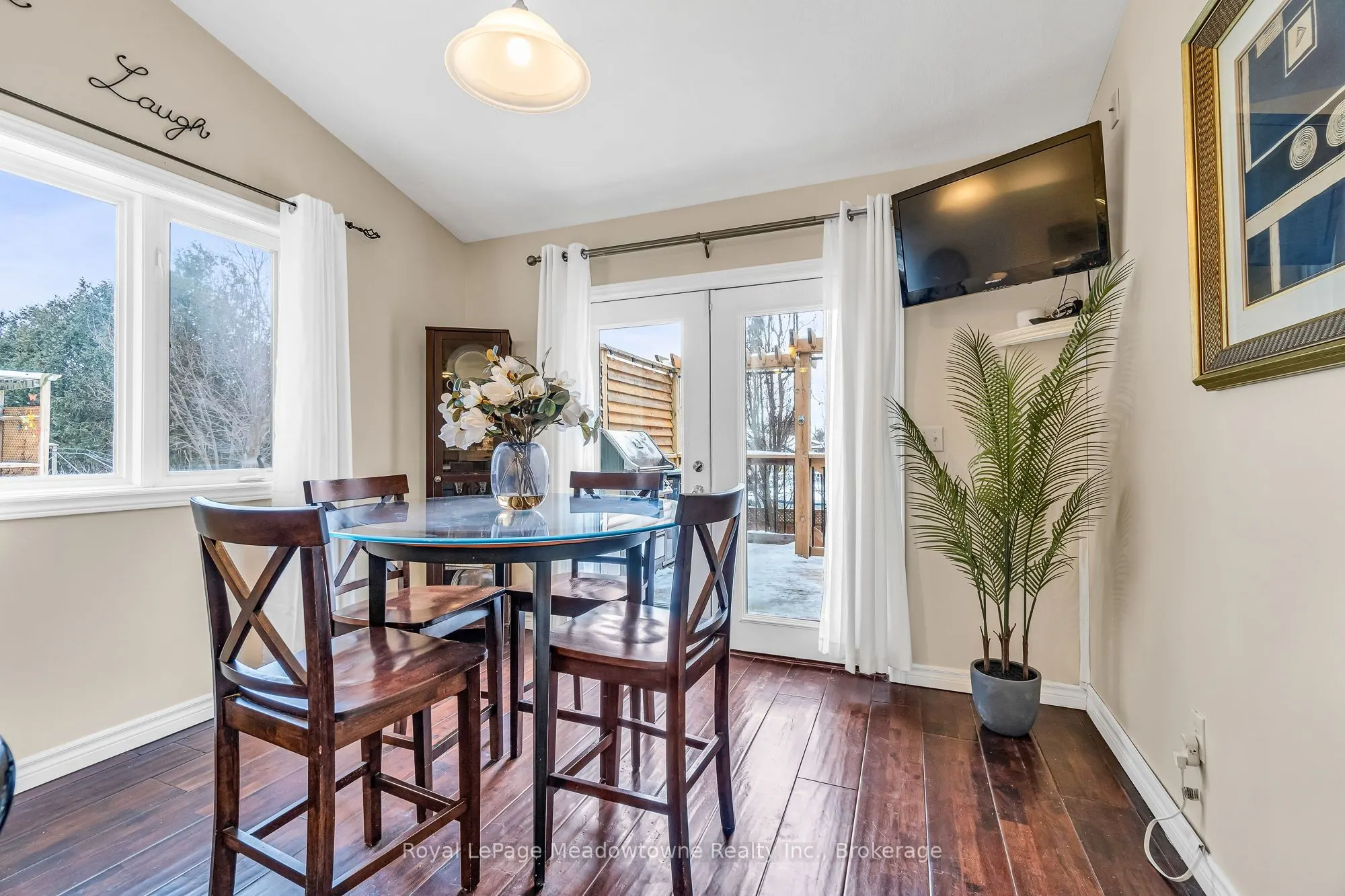 14 Atto Drive