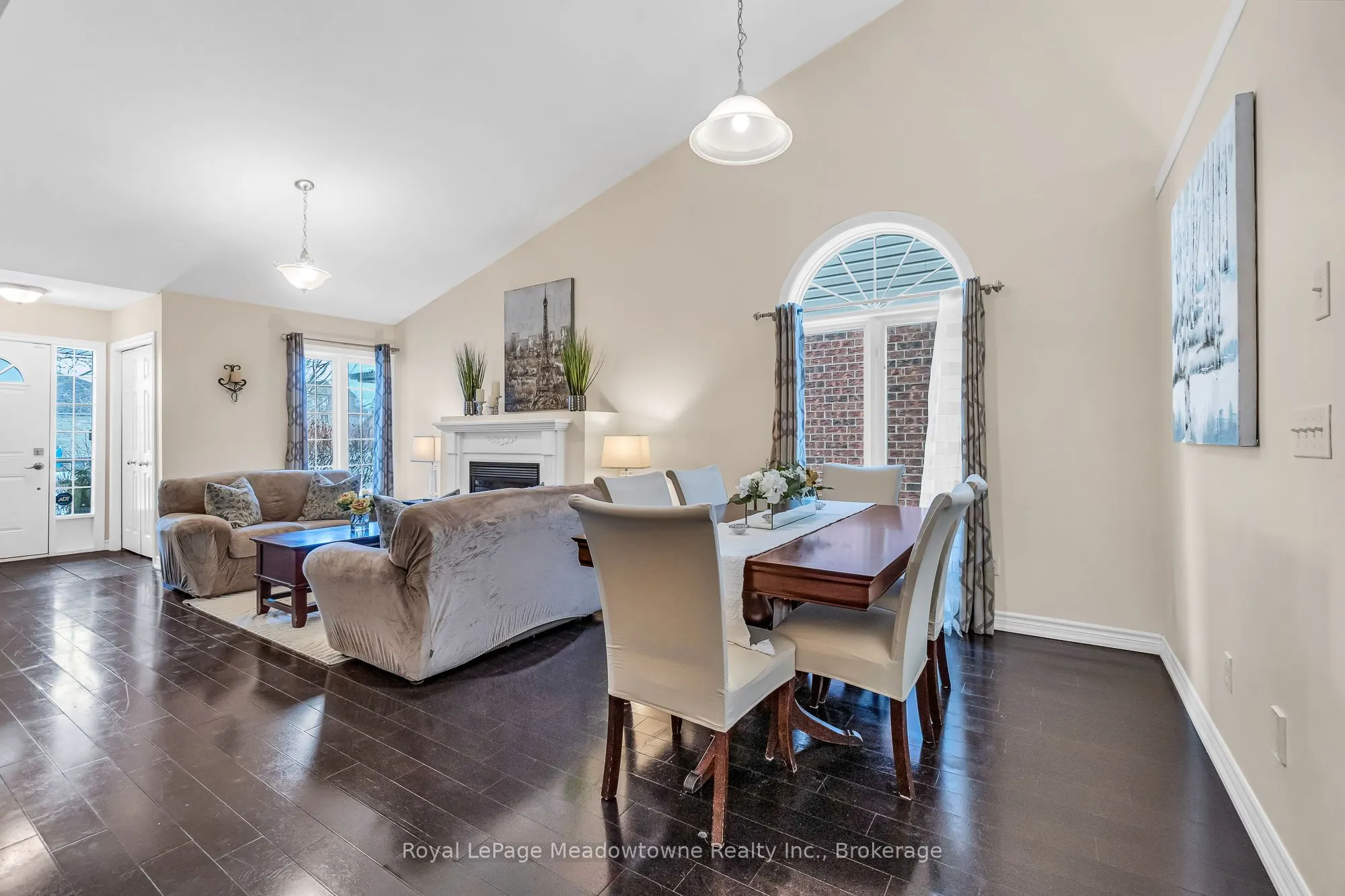 14 Atto Drive