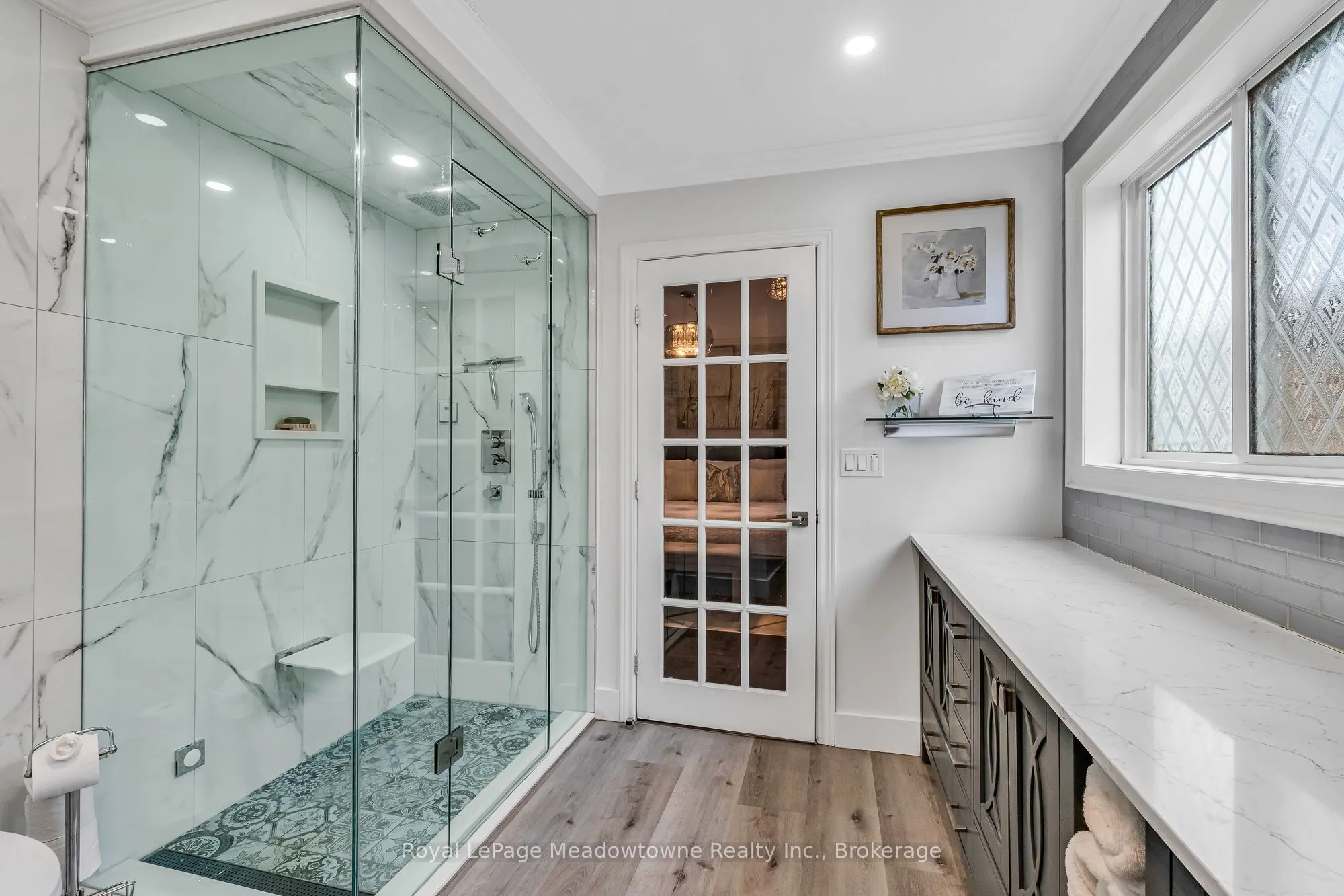 14 Atto Drive