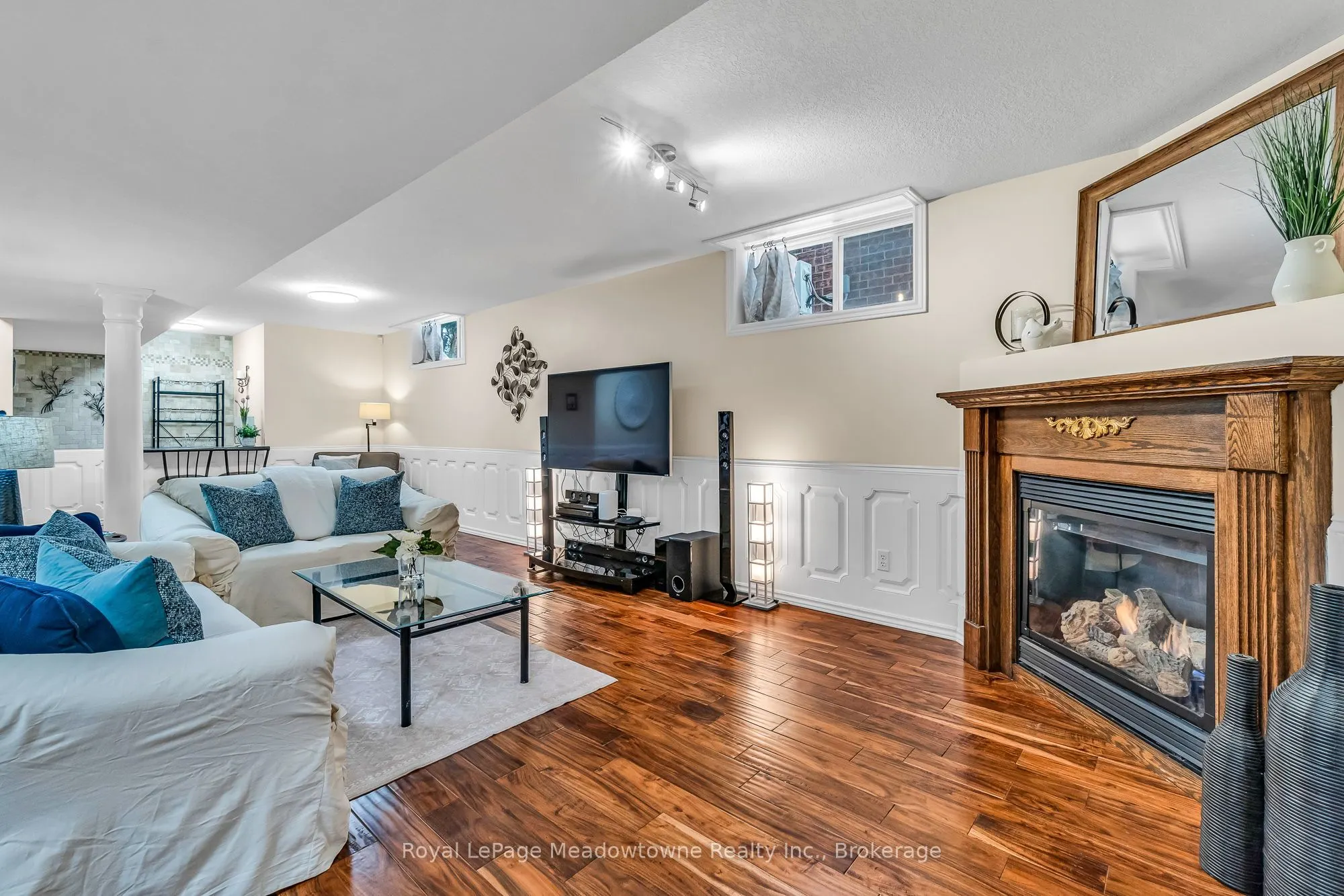 14 Atto Drive