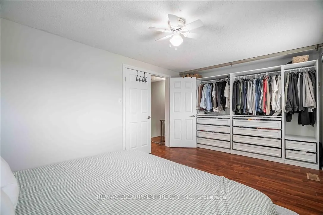 1155 Paramount Drive, #13