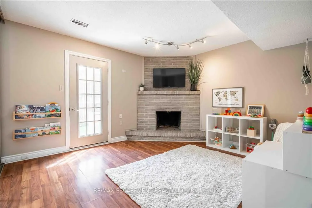 1155 Paramount Drive, #13