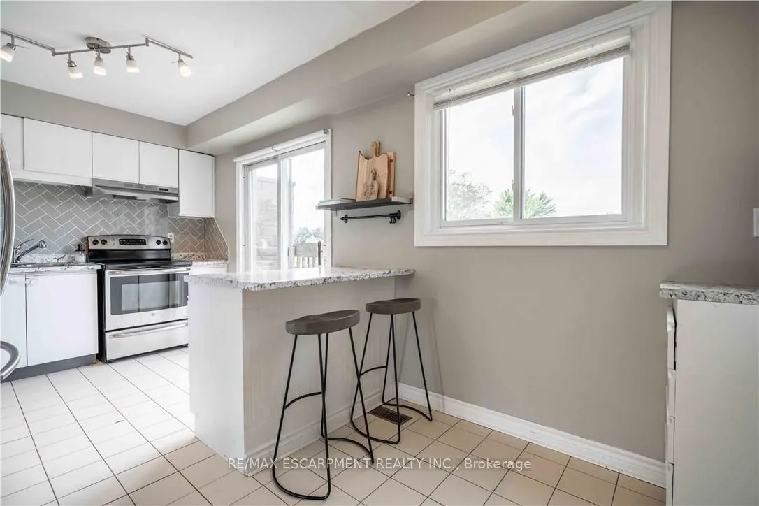 1155 Paramount Drive, #13