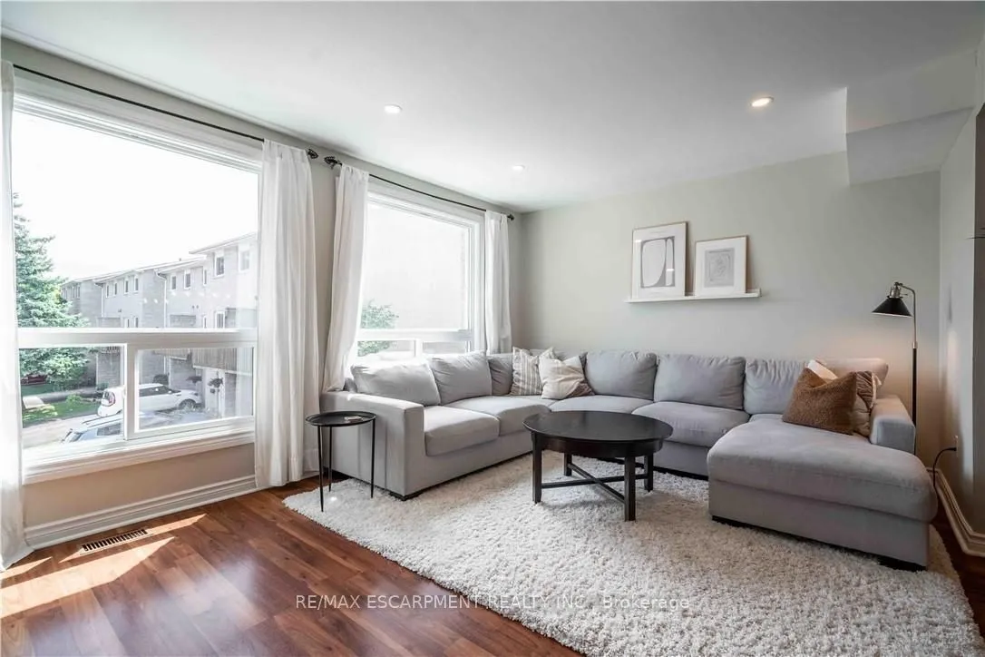 1155 Paramount Drive, #13