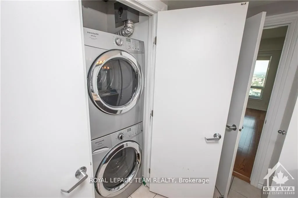 234 Rideau Street, #2204