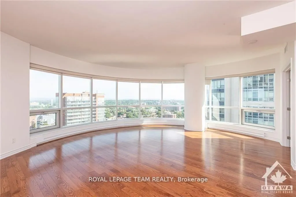234 Rideau Street, #2204
