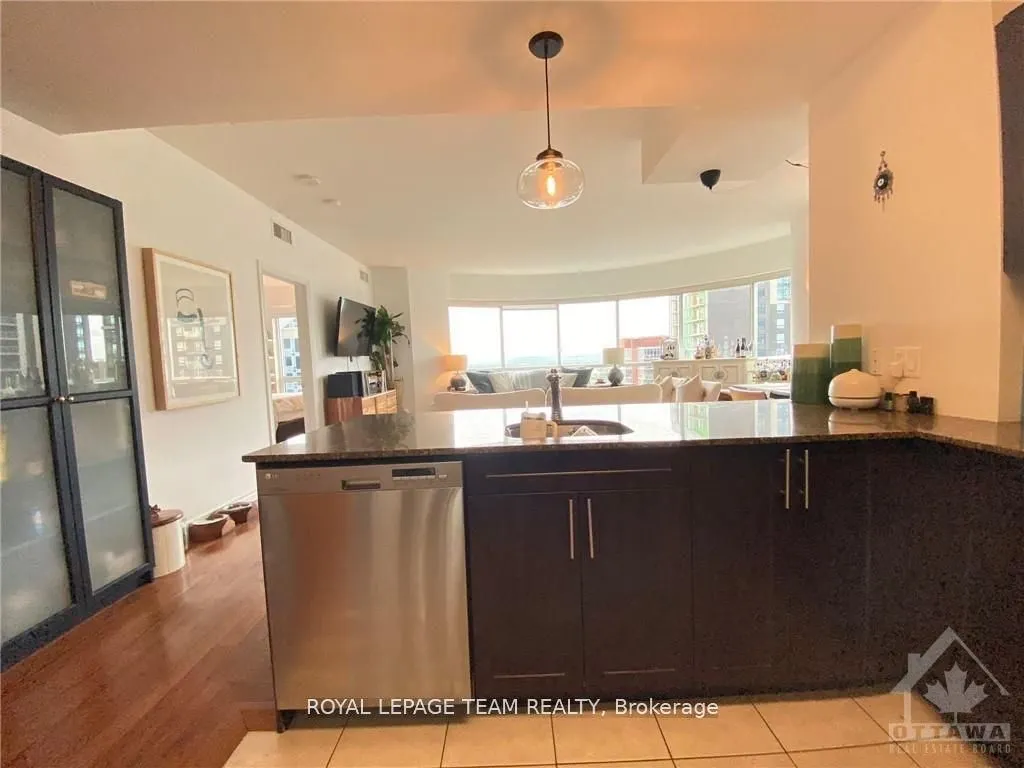234 Rideau Street, #2204