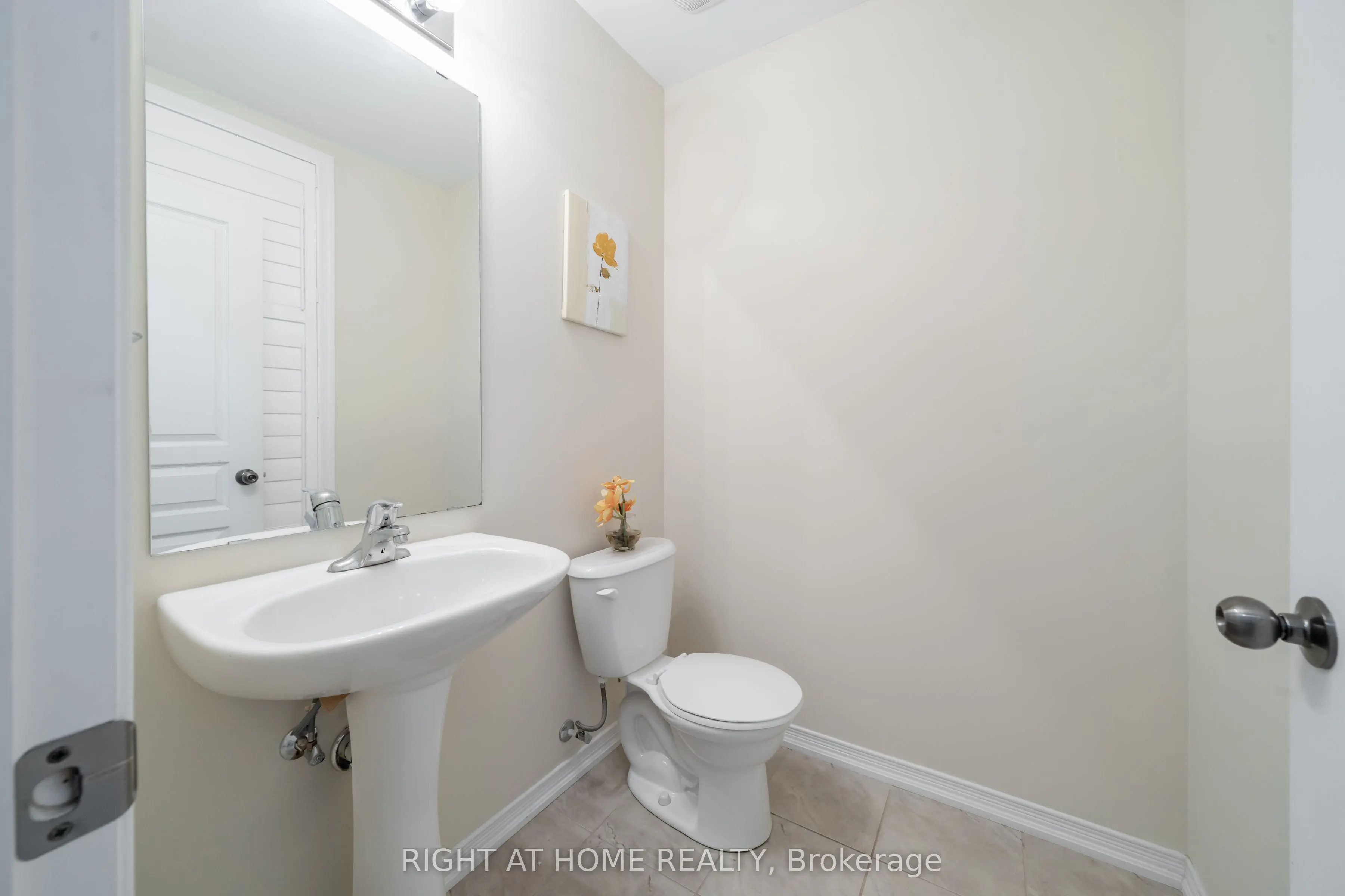 148 Whitwell Way
