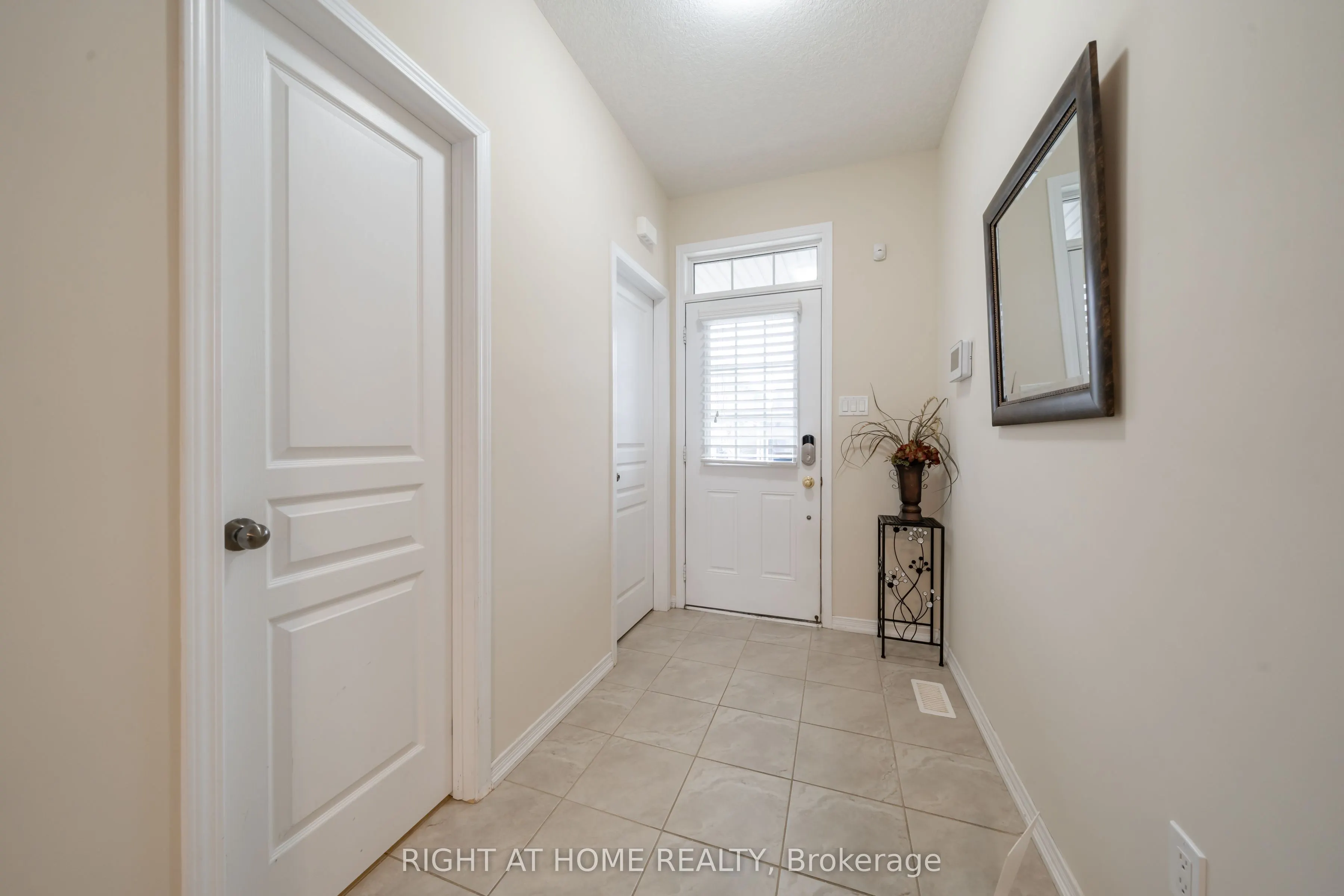 148 Whitwell Way