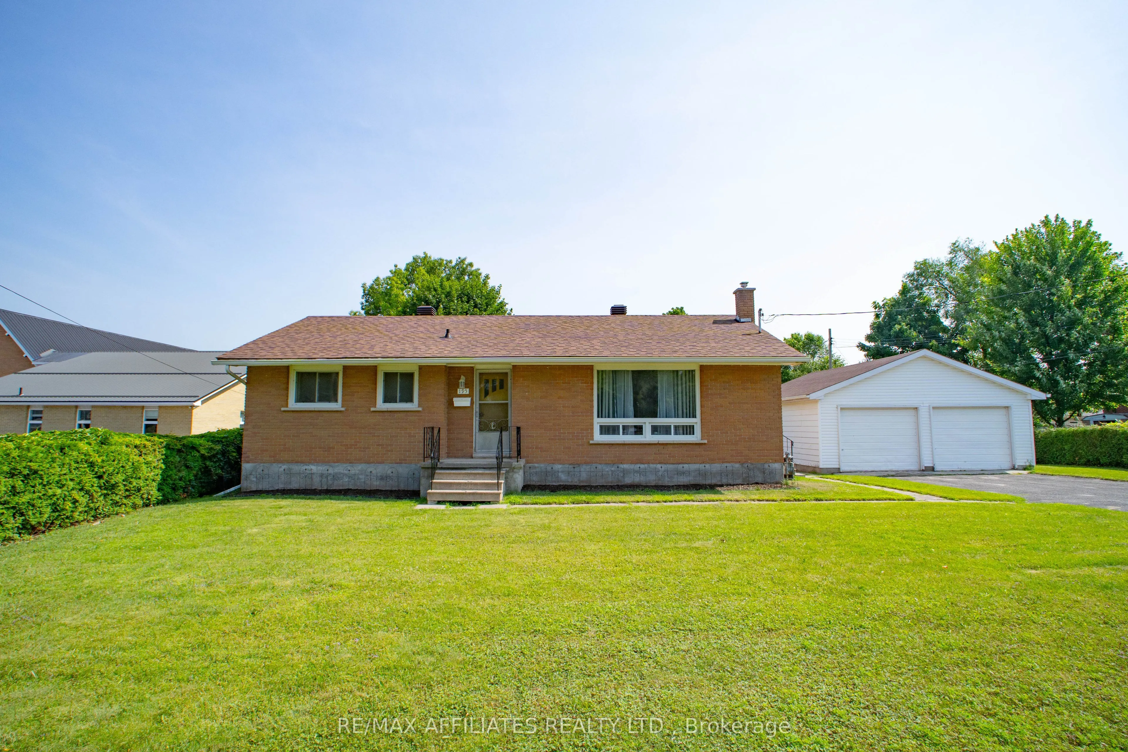 195 Isabella Street