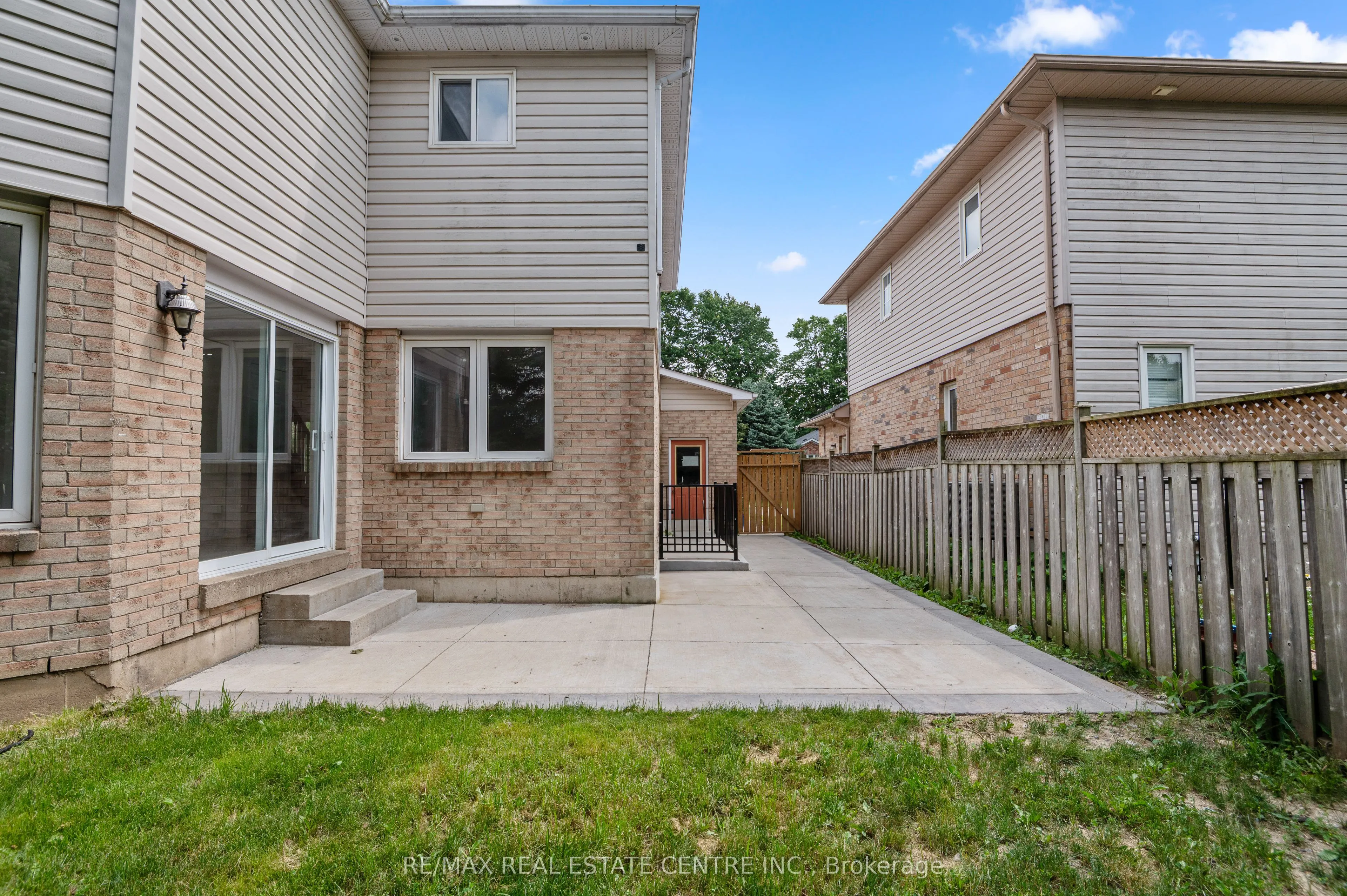 416 Olde Village Lane