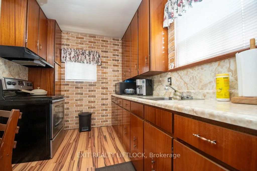 2537 Bensfort Road