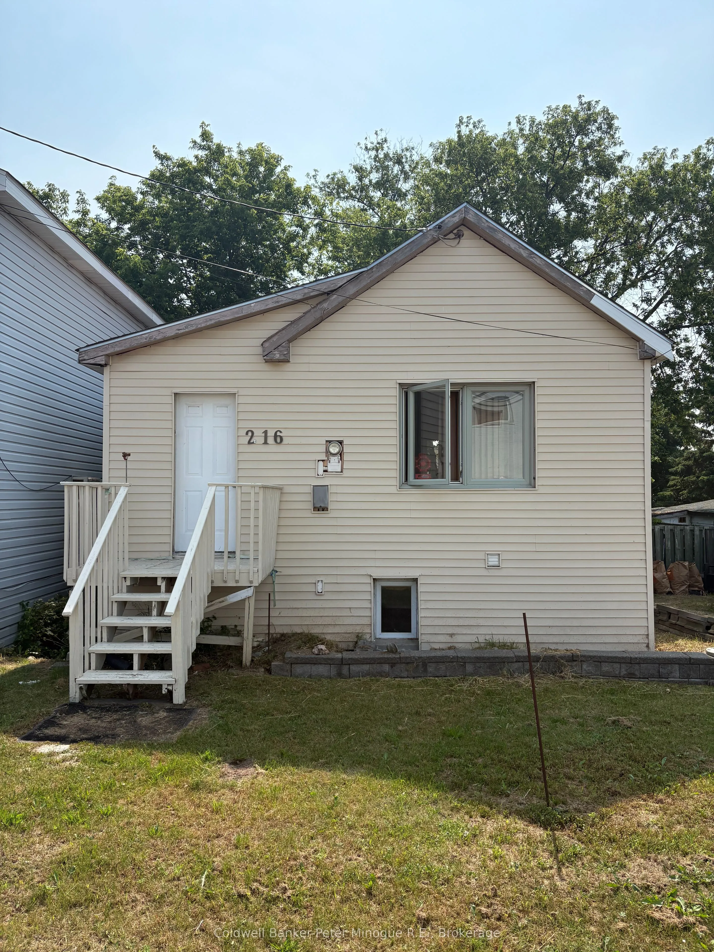 216 Highland Road