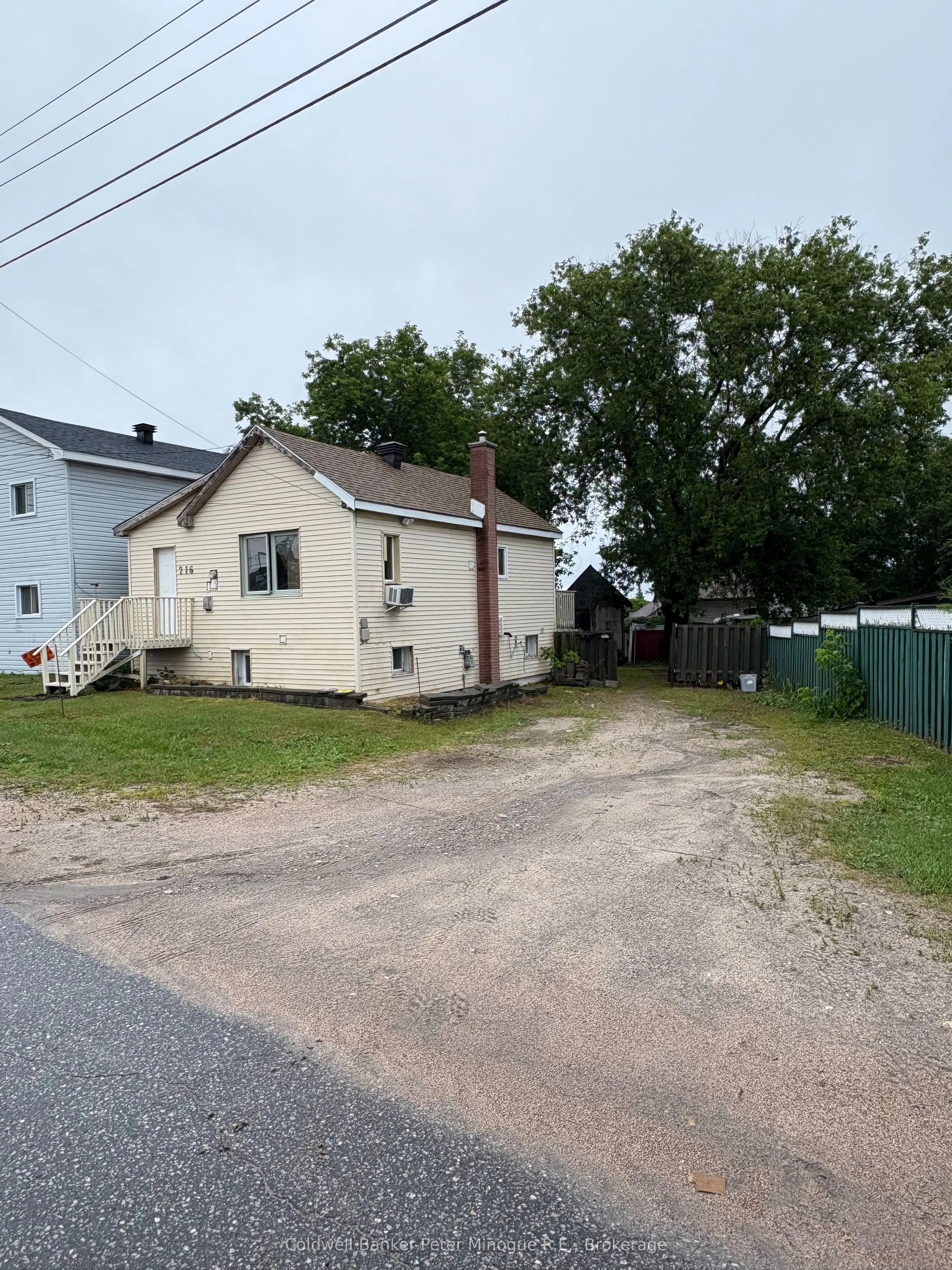216 Highland Road
