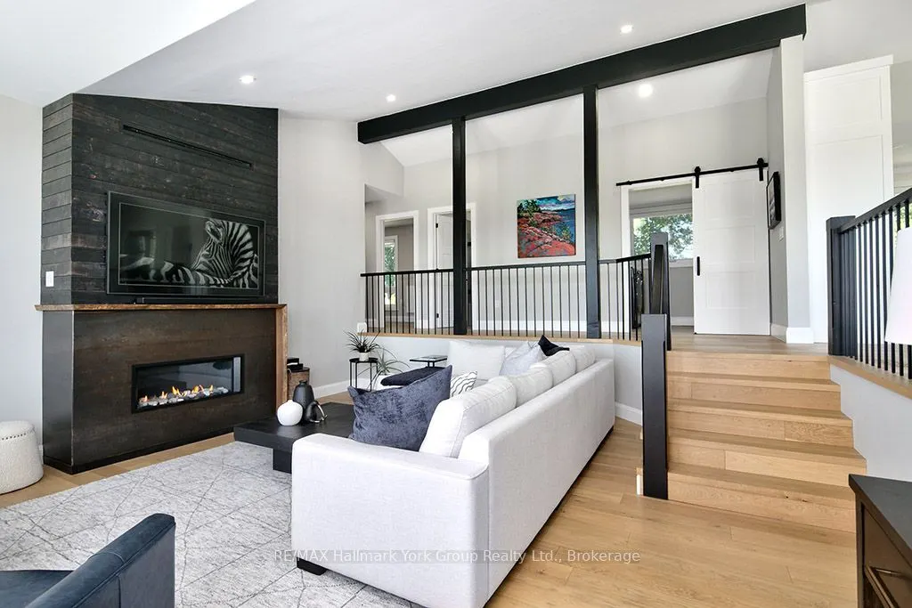 125 Mountain Road