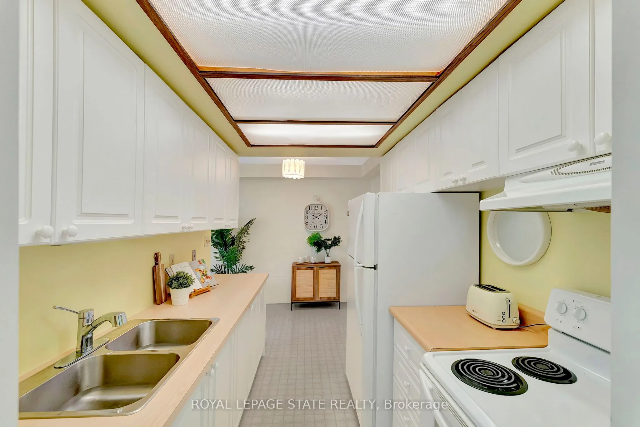 120 Duke Street, #1401