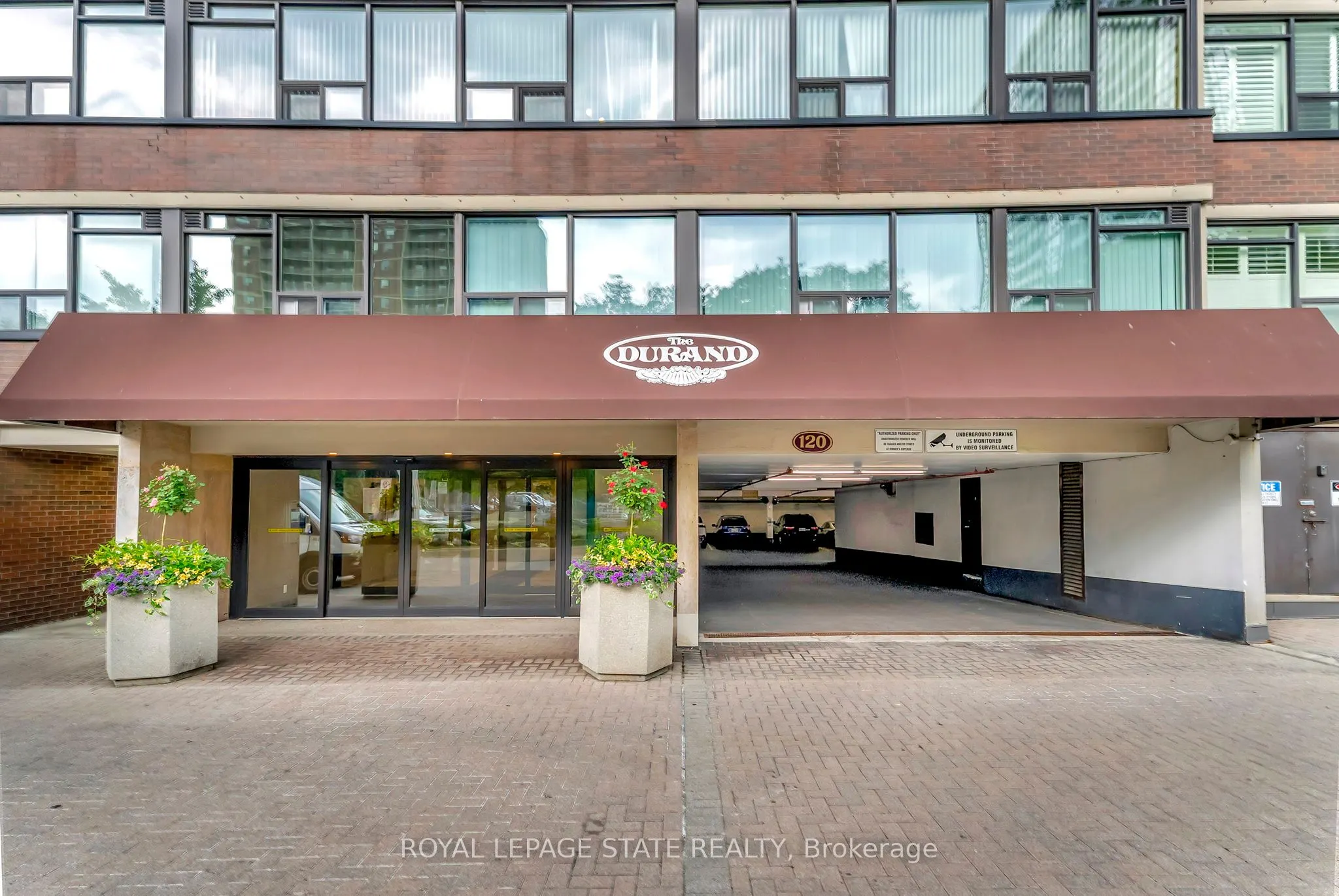 120 Duke Street, #1401