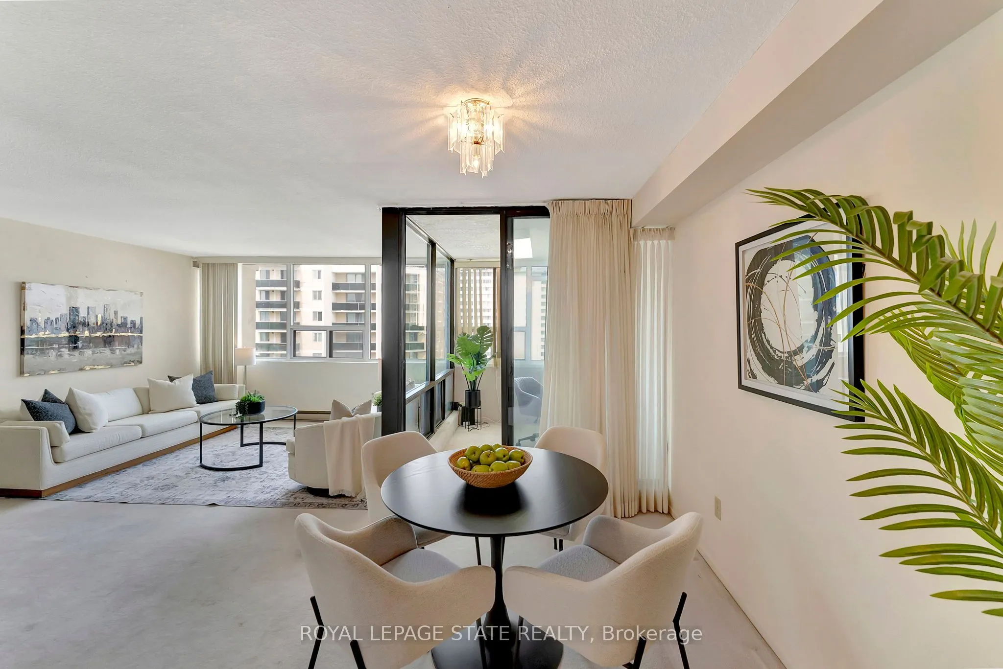 120 Duke Street, #1401