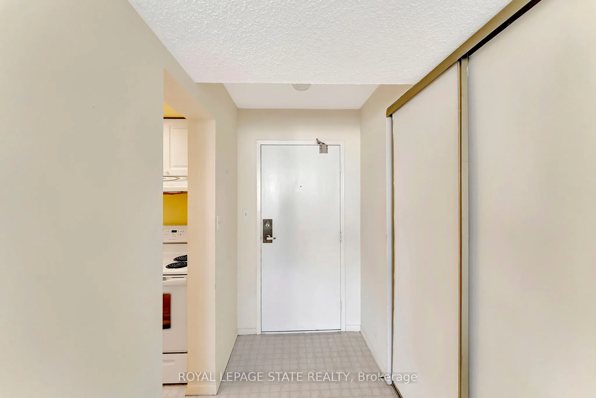120 Duke Street, #1401