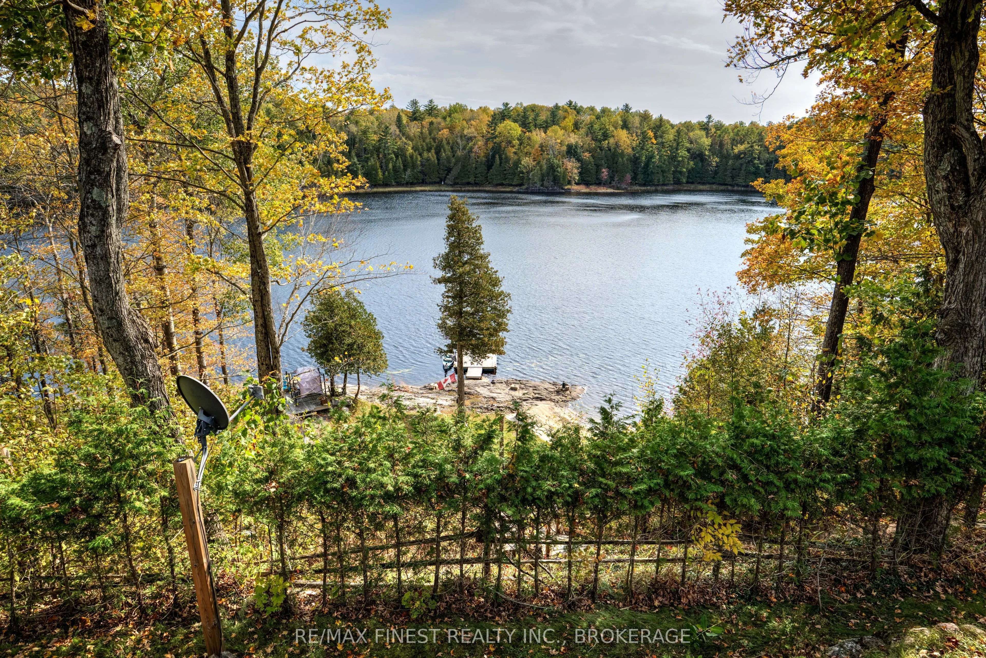 1126 Fisherman Cove