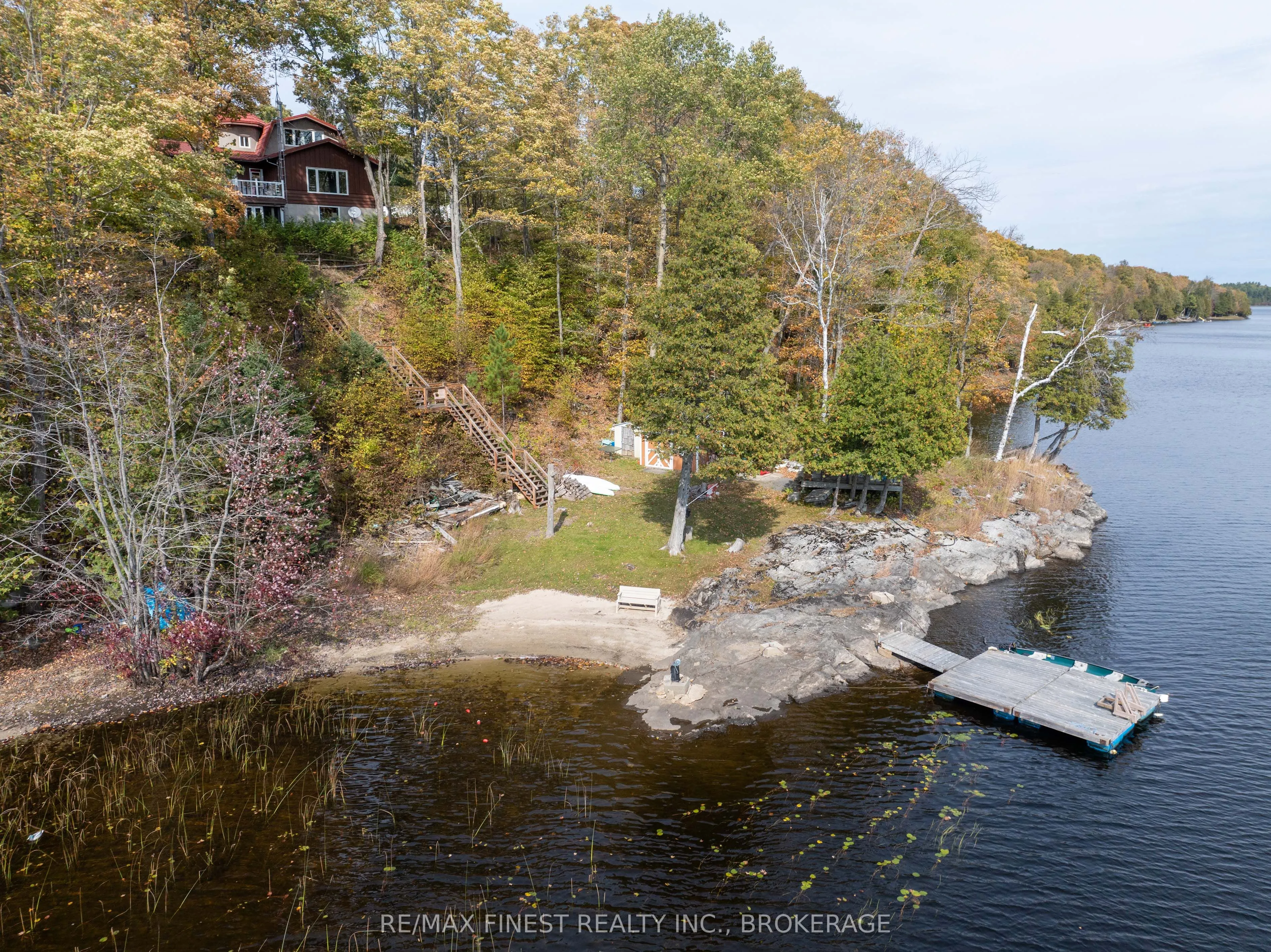 1126 Fisherman Cove