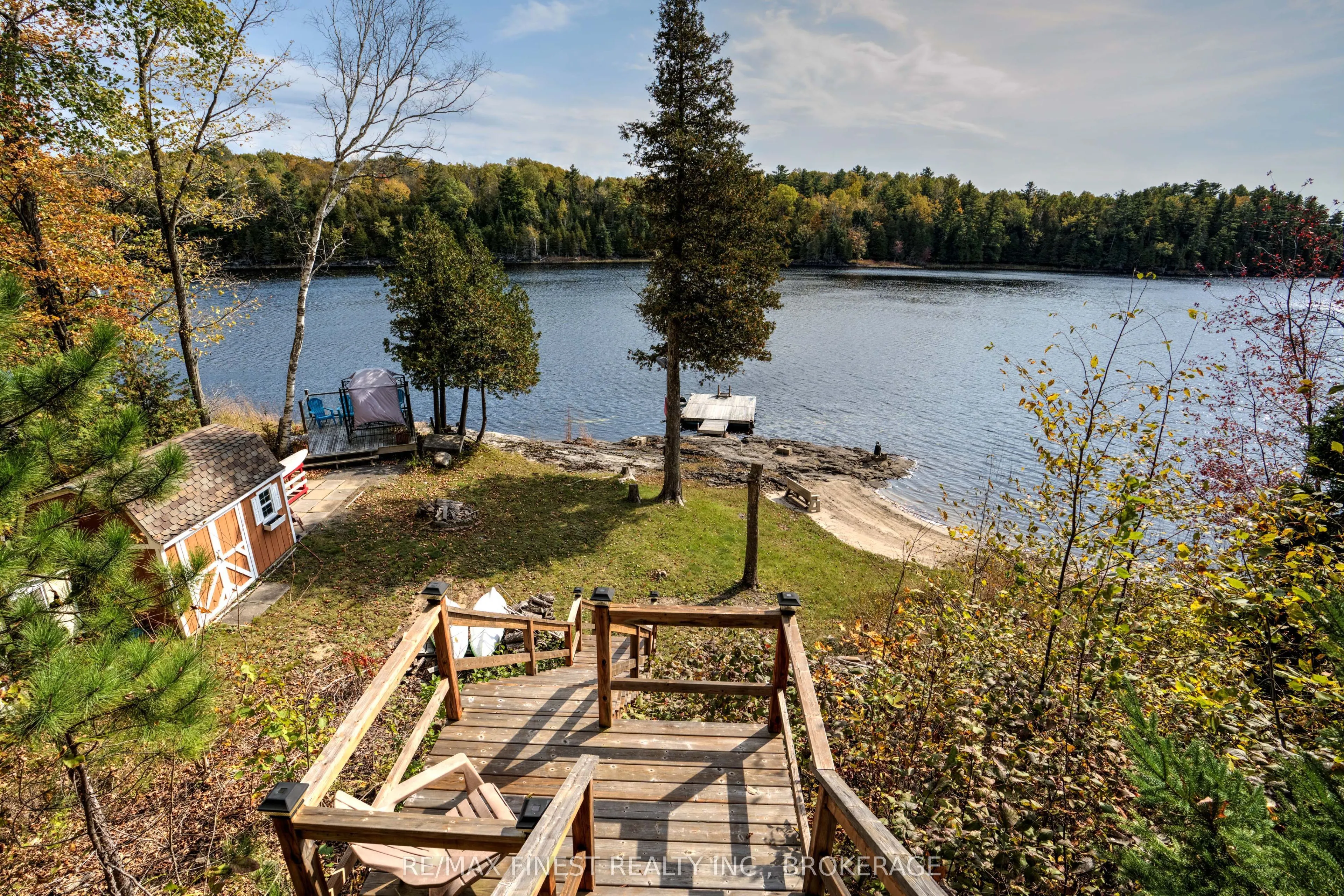 1126 Fisherman Cove