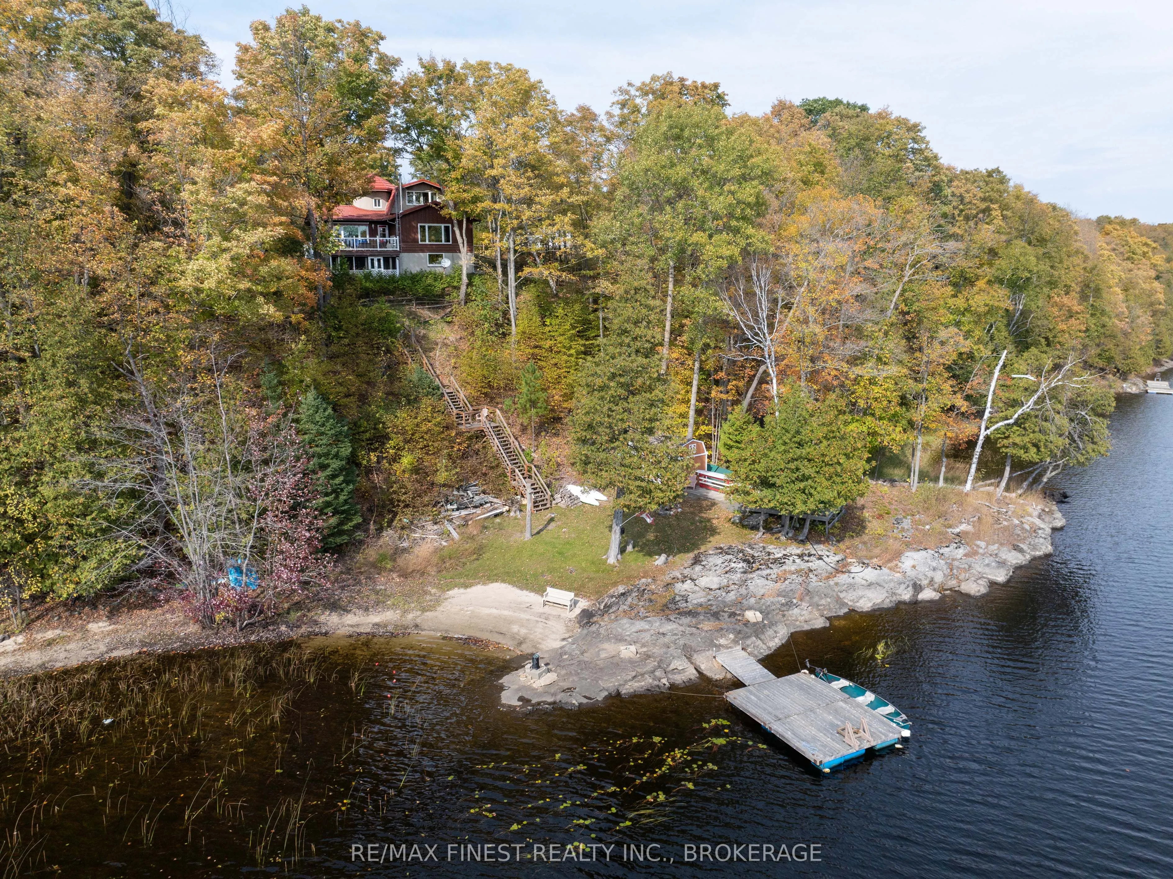 1126 Fisherman Cove