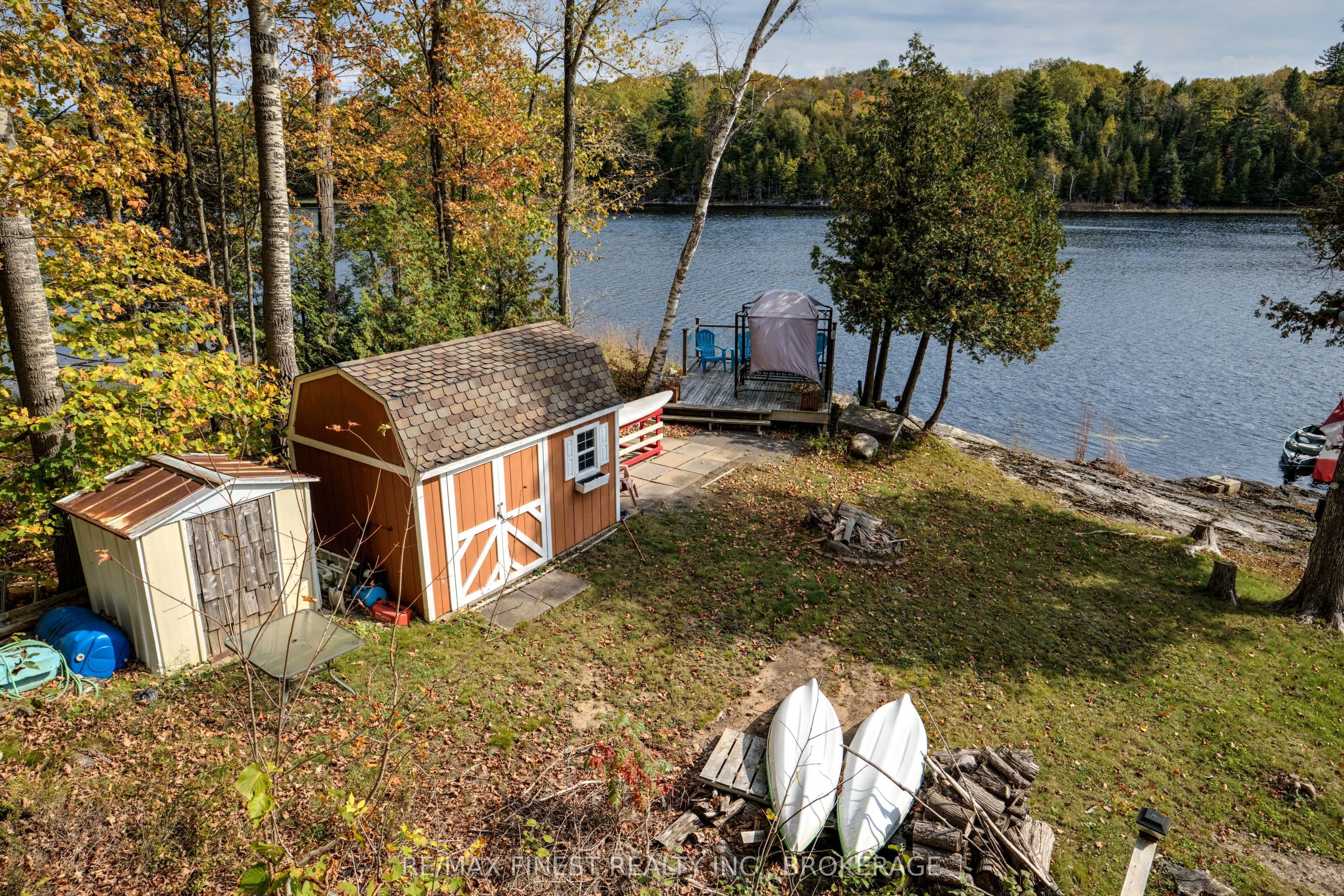 1126 Fisherman Cove