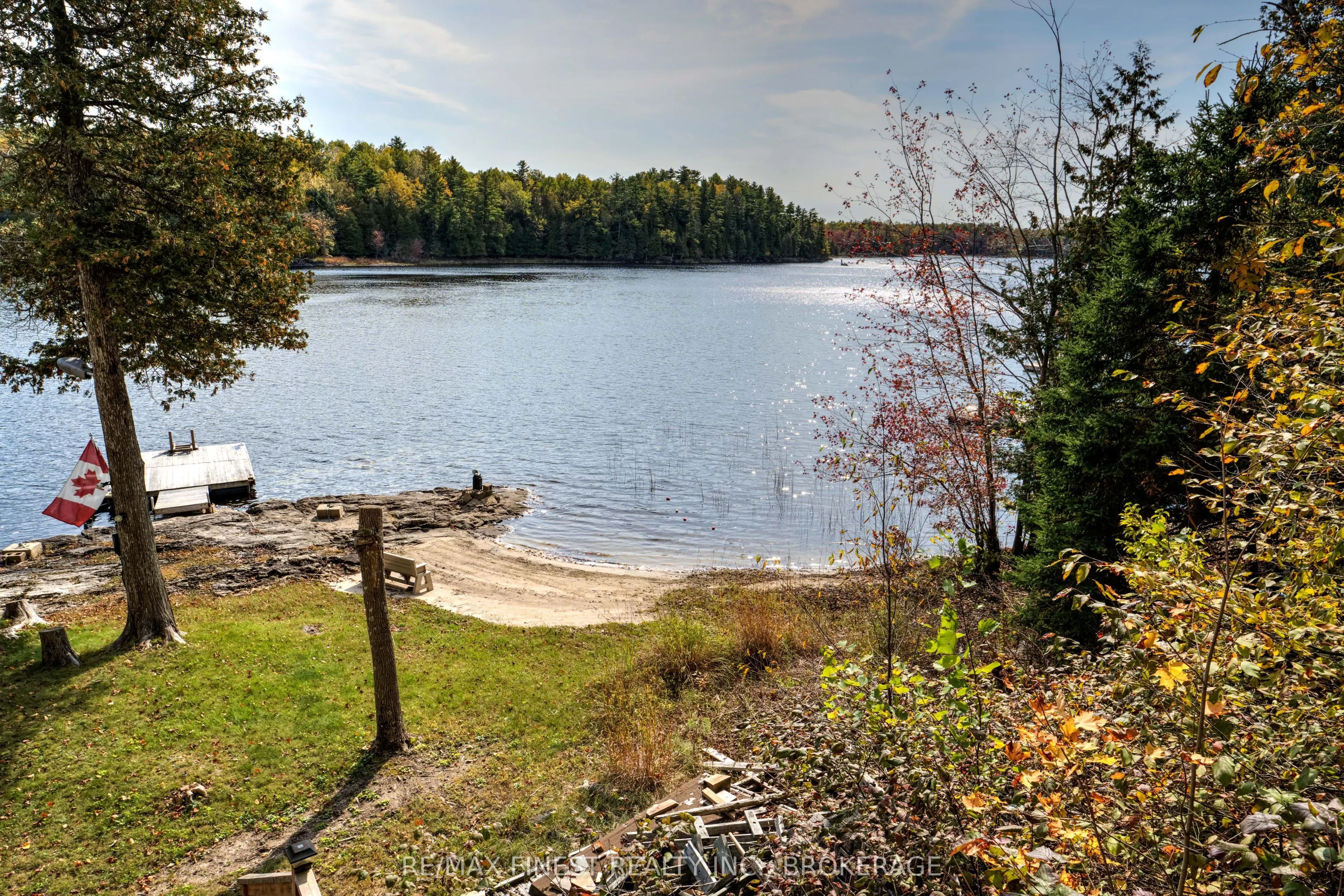 1126 Fisherman Cove