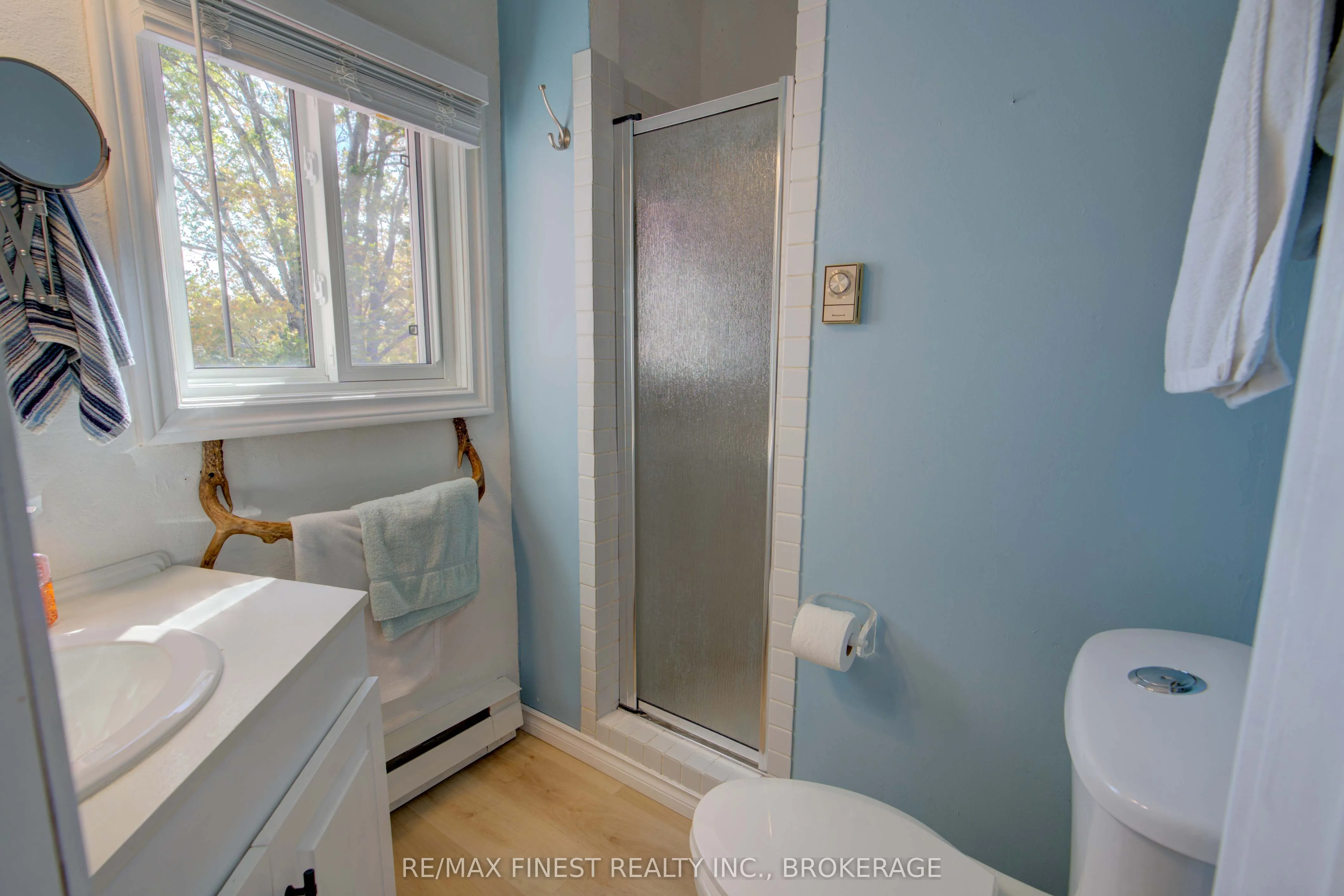 1126 Fisherman Cove