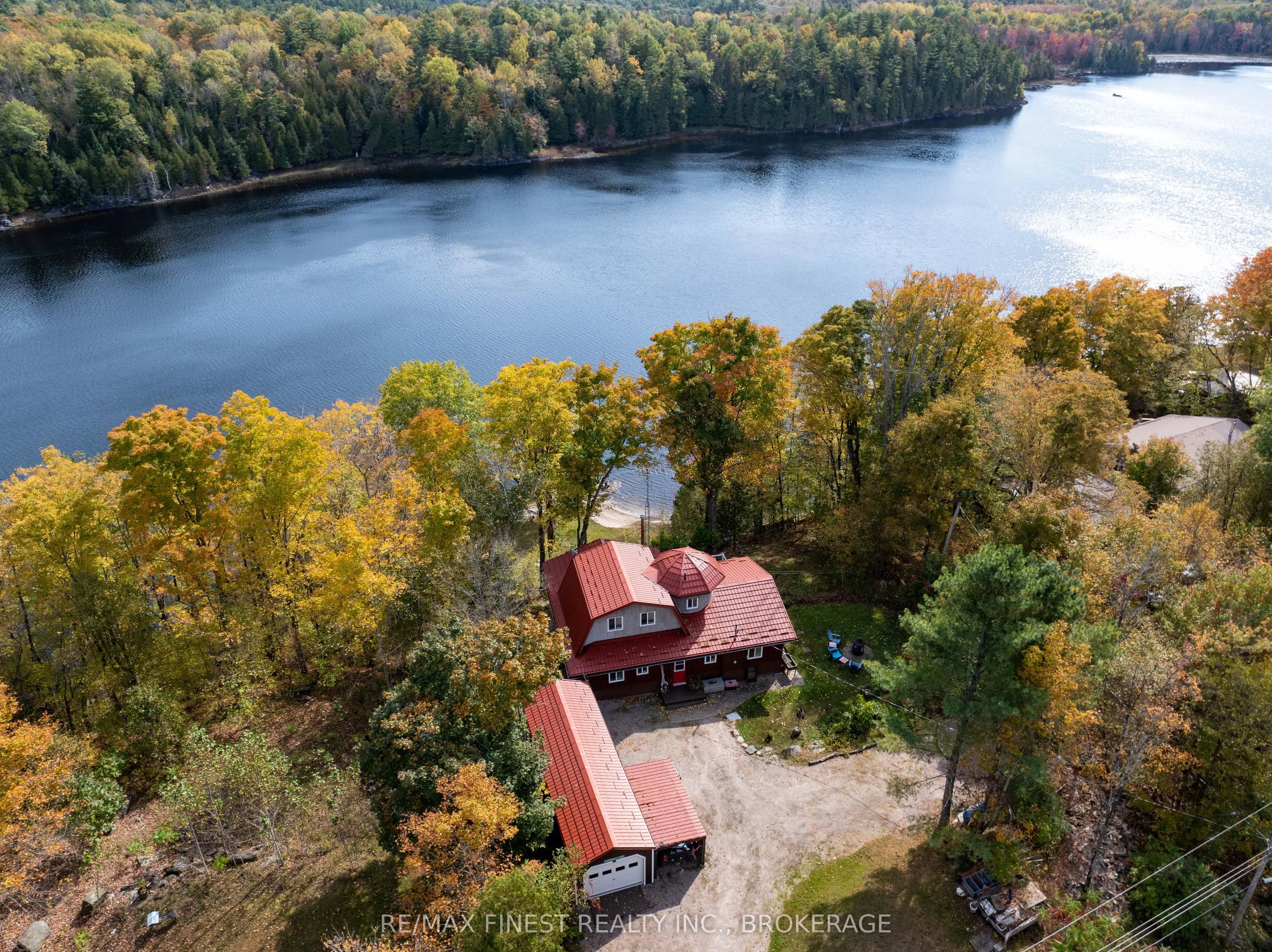 1126 Fisherman Cove