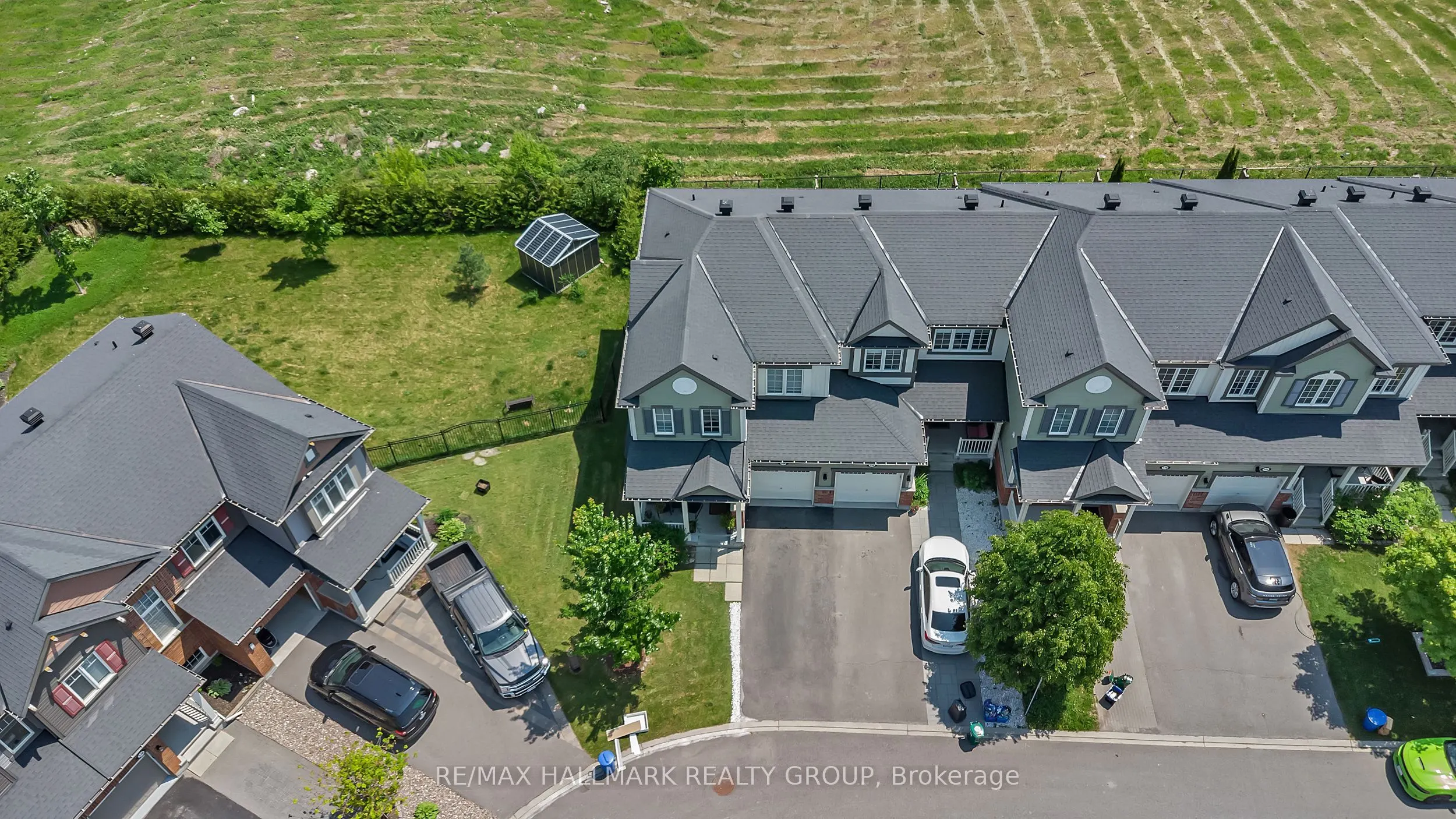 334 ASTELIA Crescent
