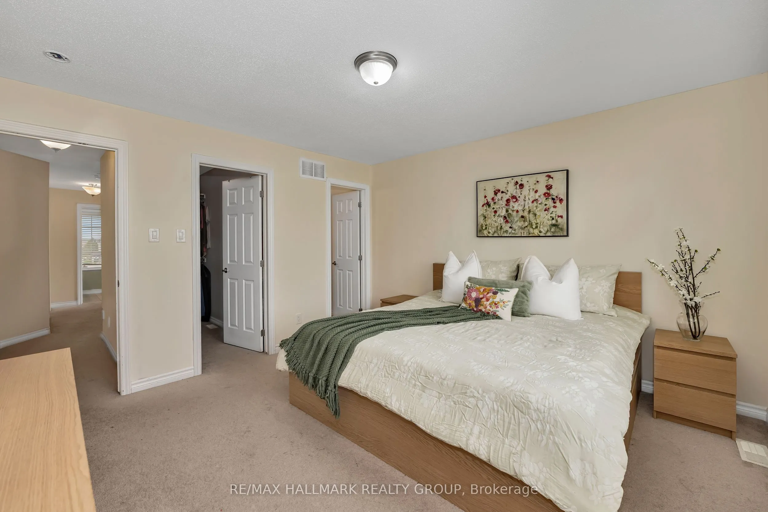 334 ASTELIA Crescent