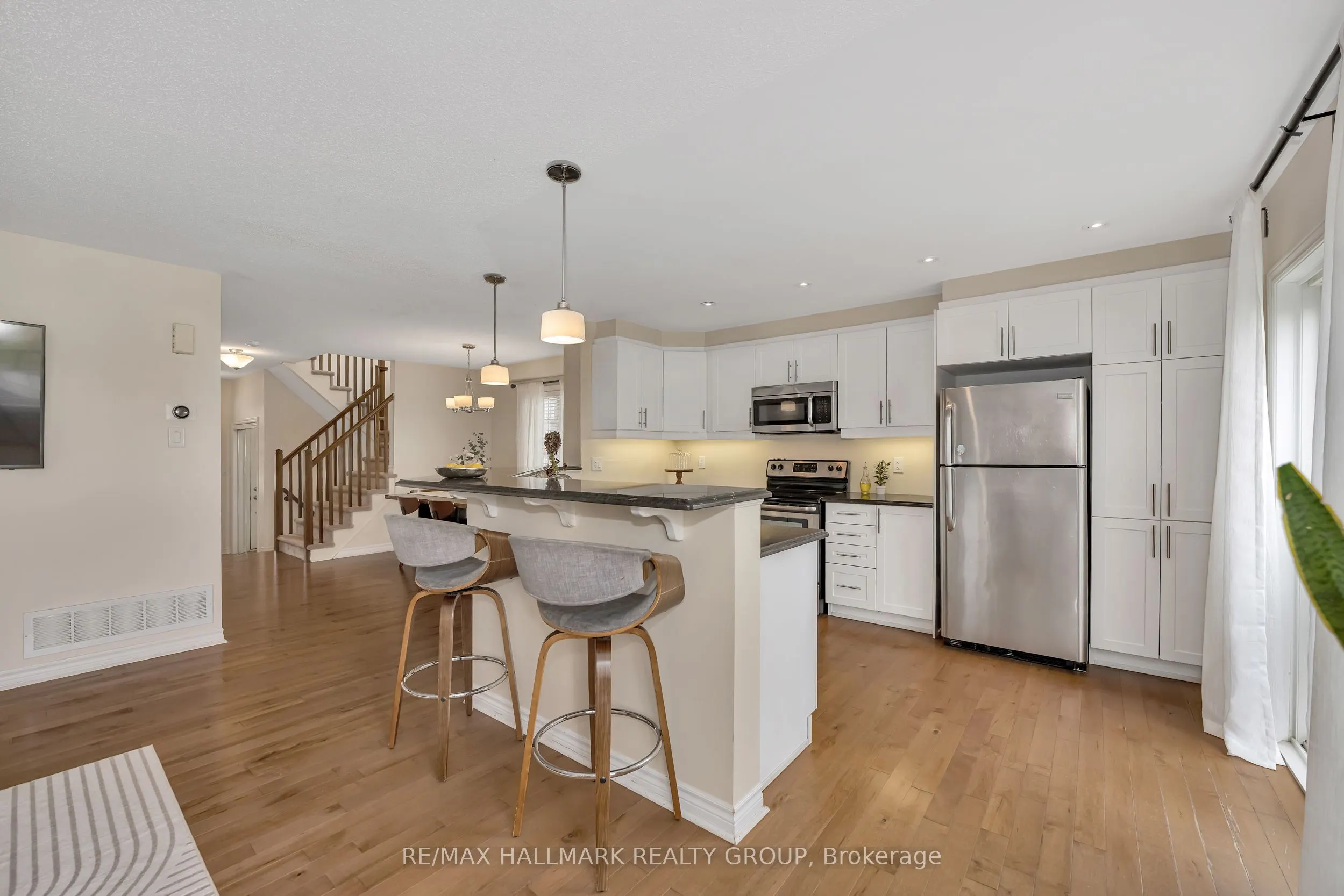 334 ASTELIA Crescent