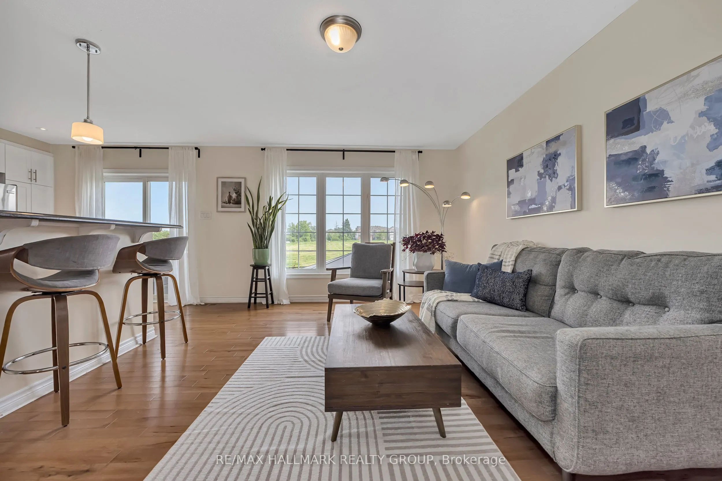334 ASTELIA Crescent