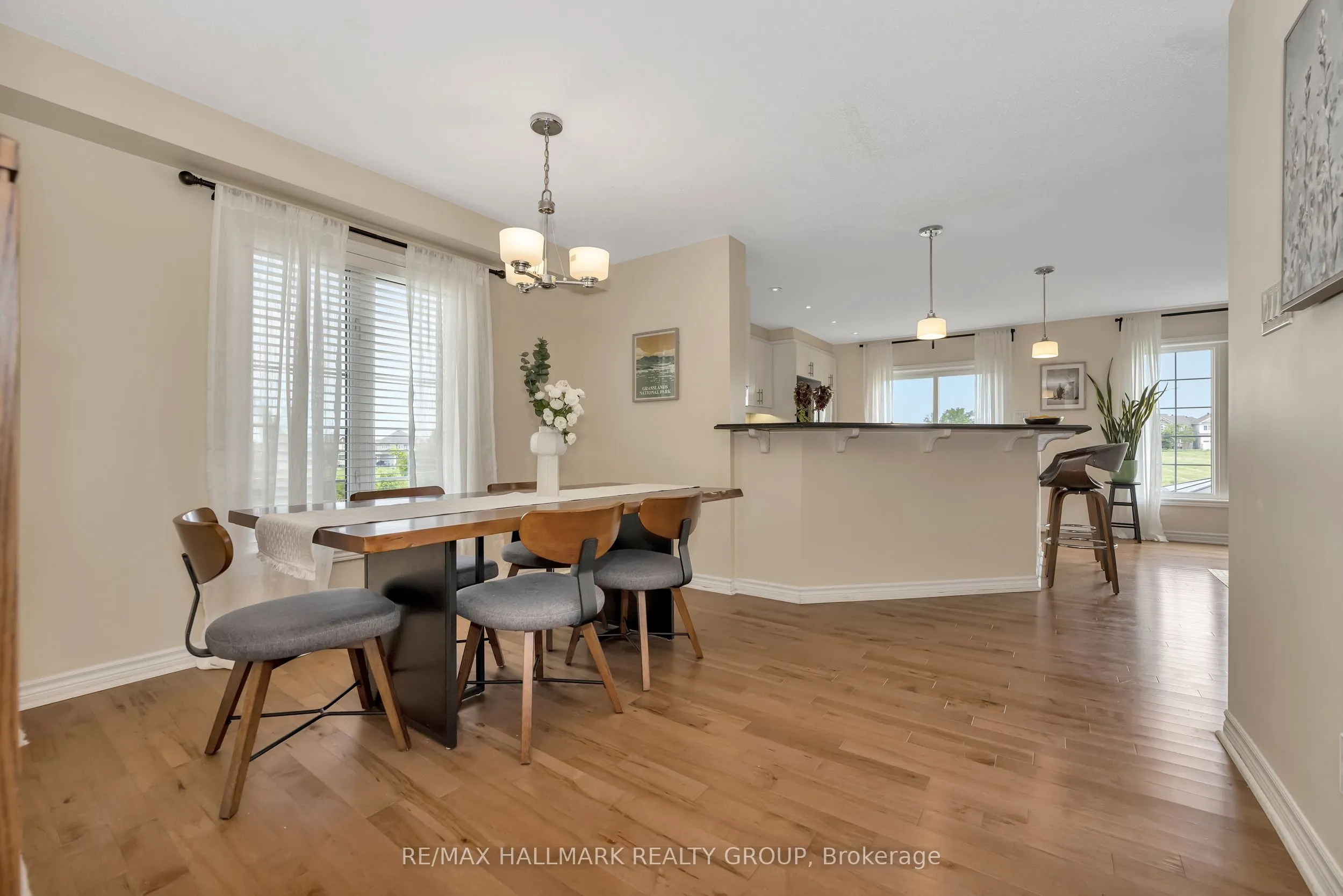 334 ASTELIA Crescent