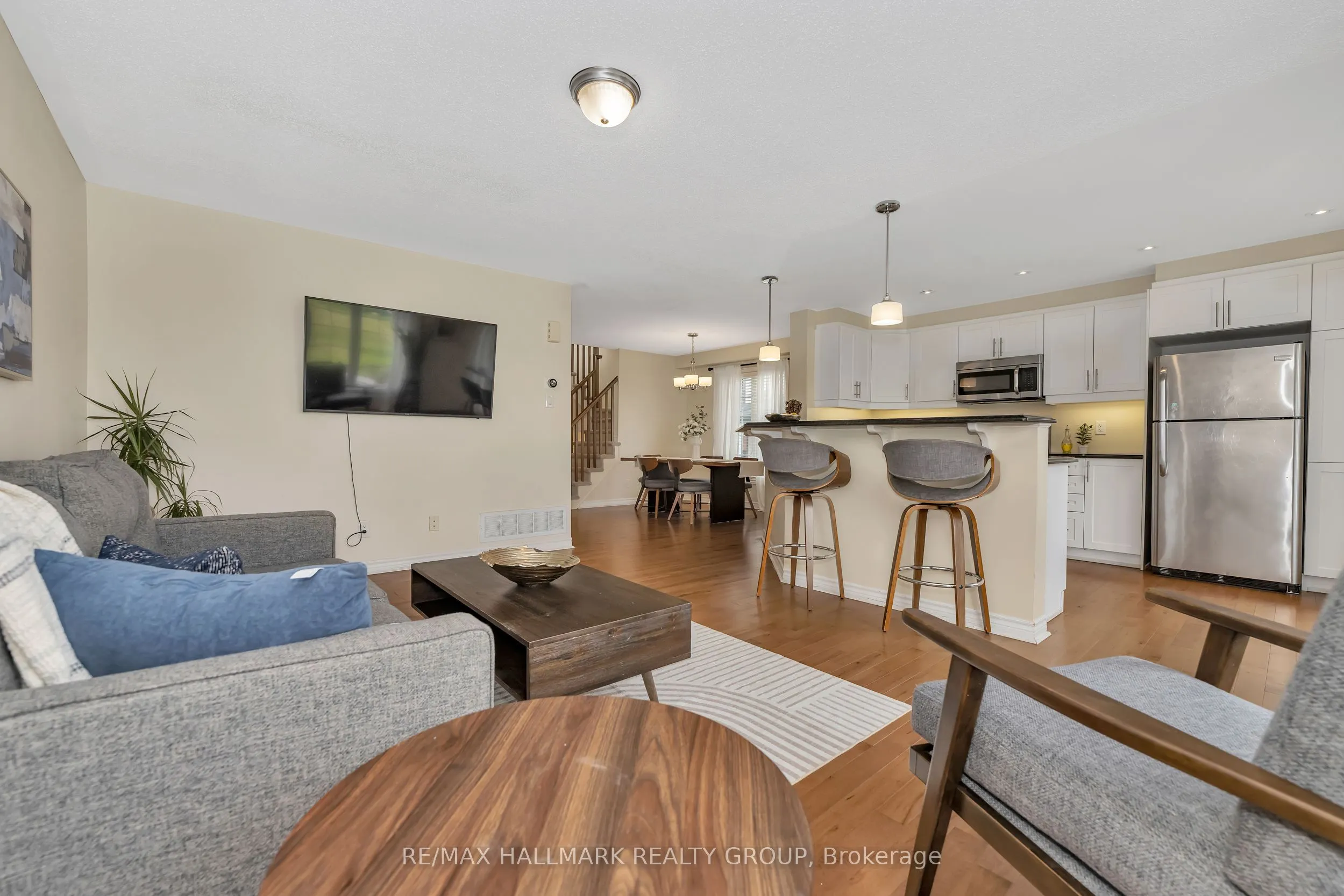 334 ASTELIA Crescent