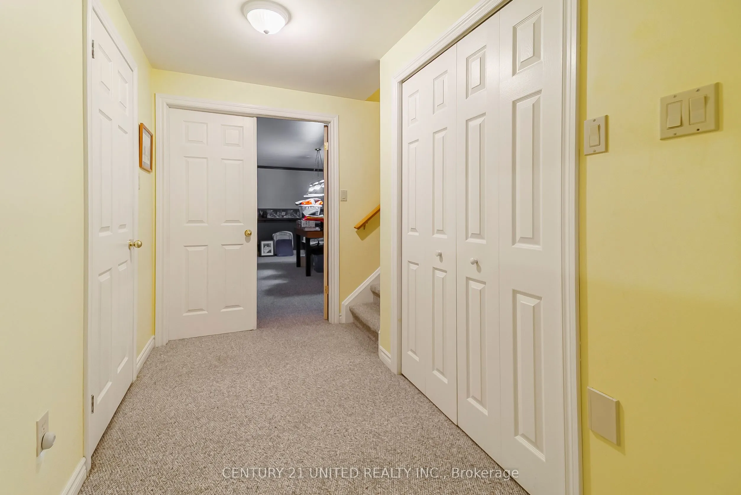 1656 Champlain Drive