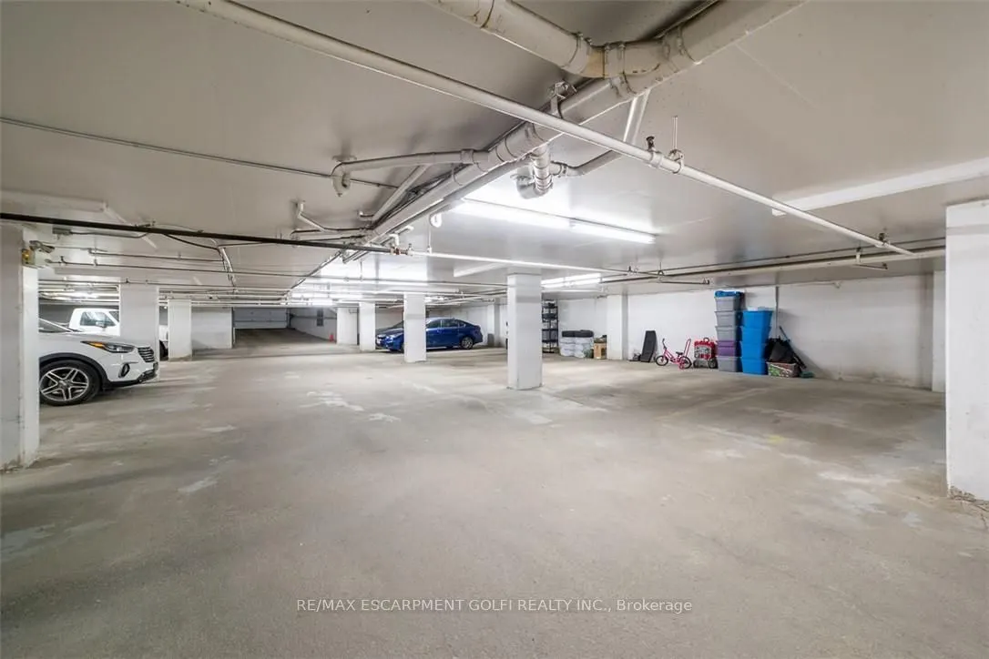 400 York Boulevard, #302